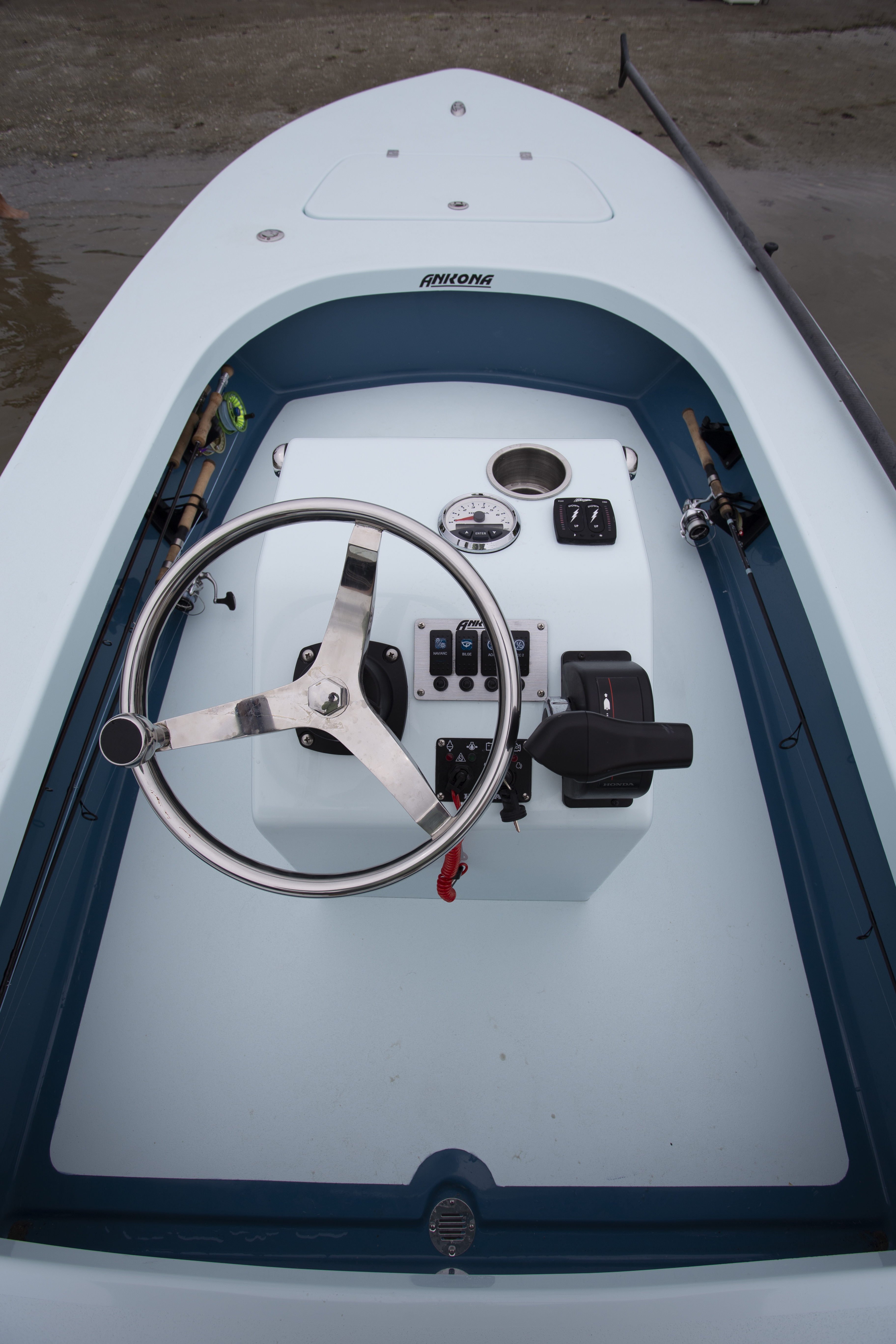 Boat Review - Ankona Advent 17