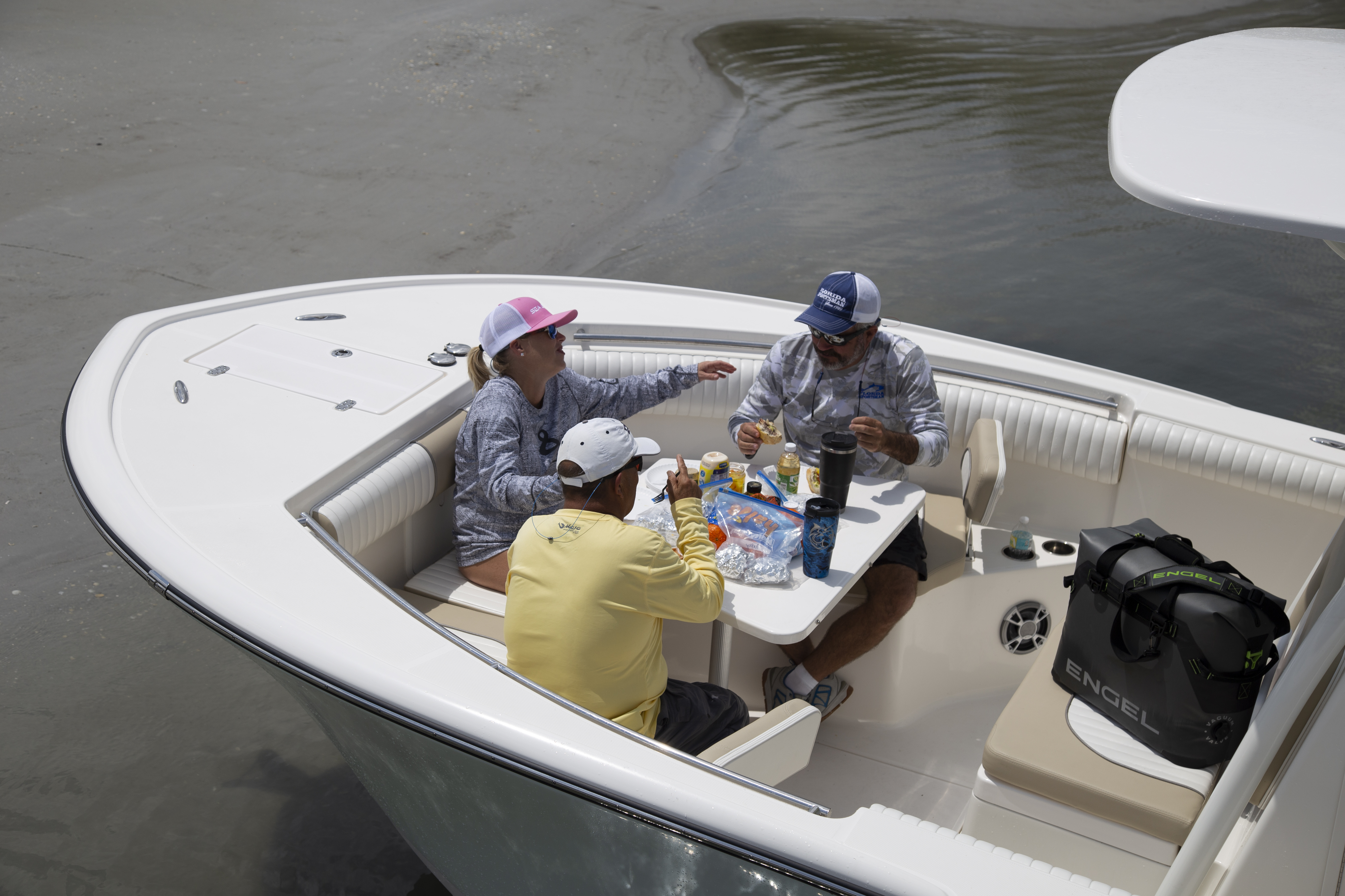 Boat Review - Sea Born SX281 Offshore