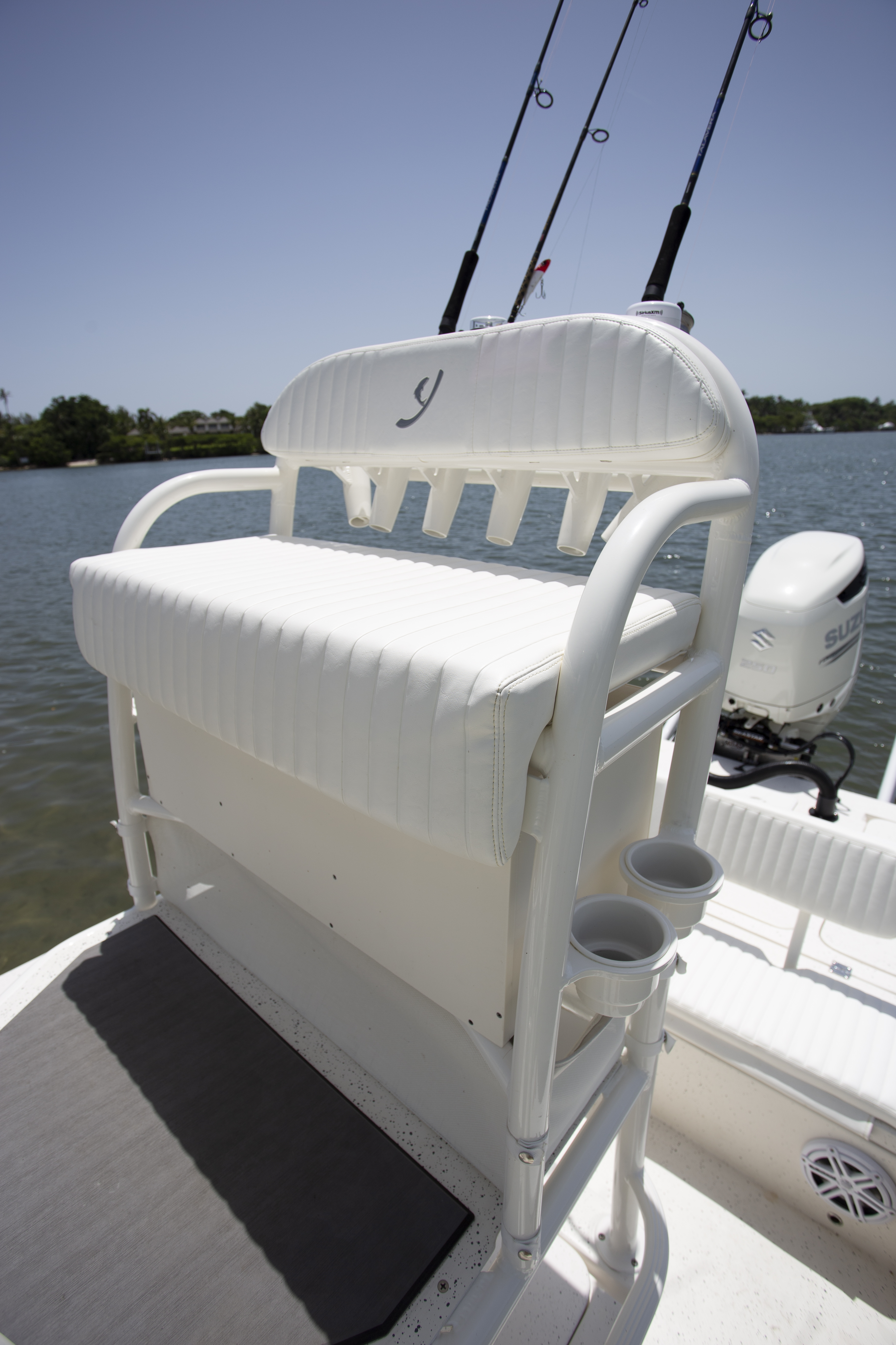 Boat Review - Young Gulfshore 22