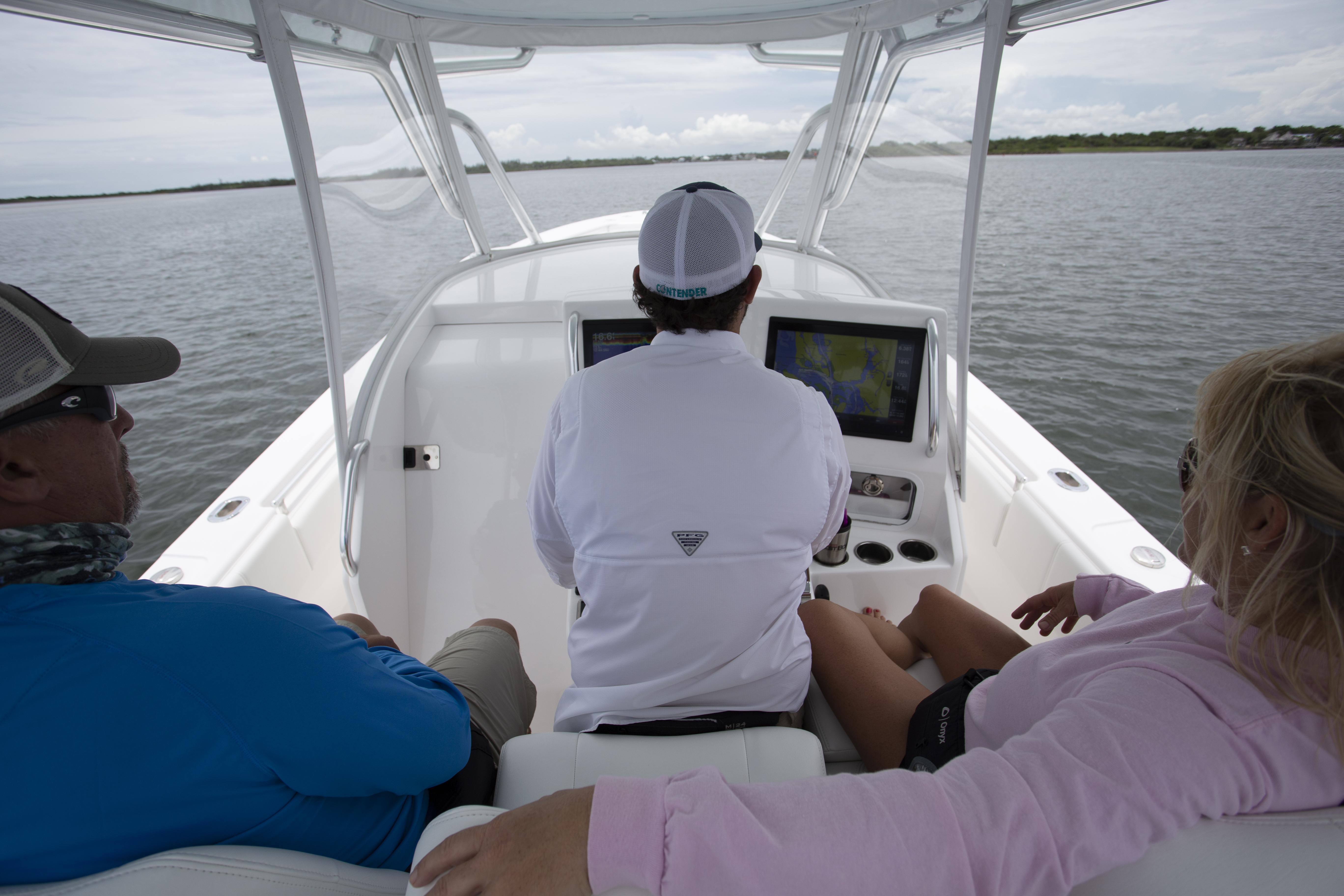 Boat Review - Contender 39FA