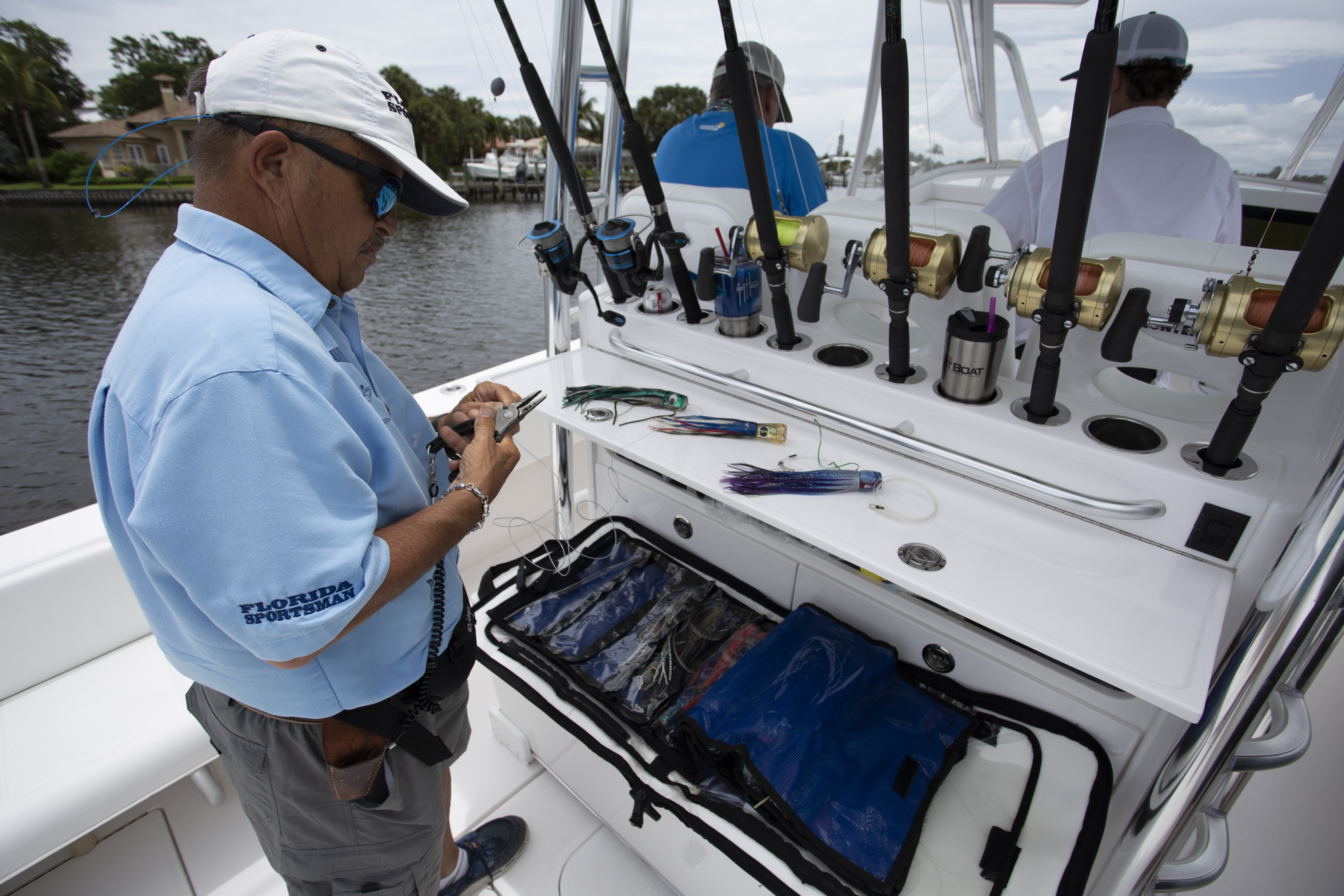 Boat Review - Contender 39FA