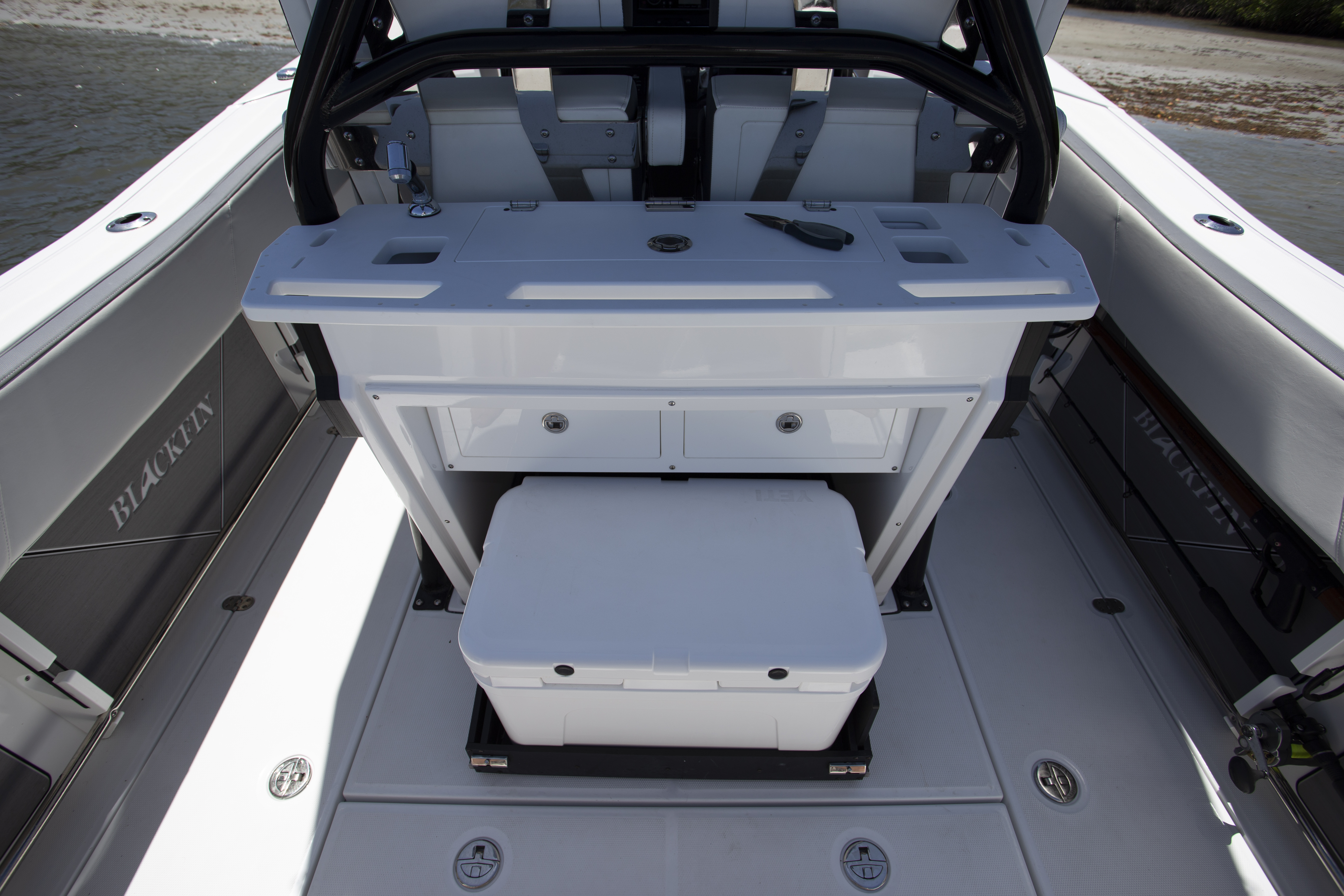 Boat Review - Blackfin 272CC