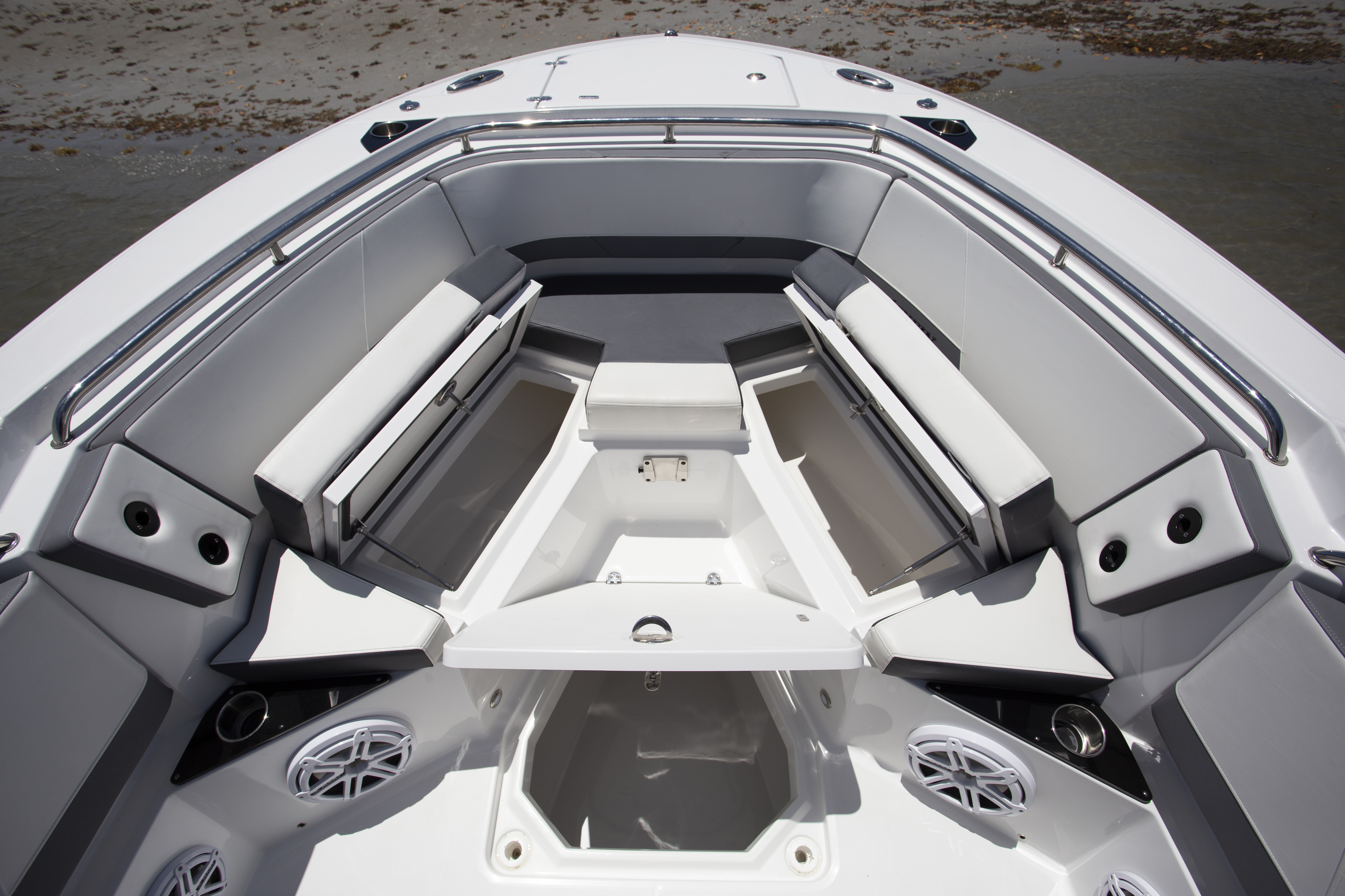Boat Review - Blackfin 272CC