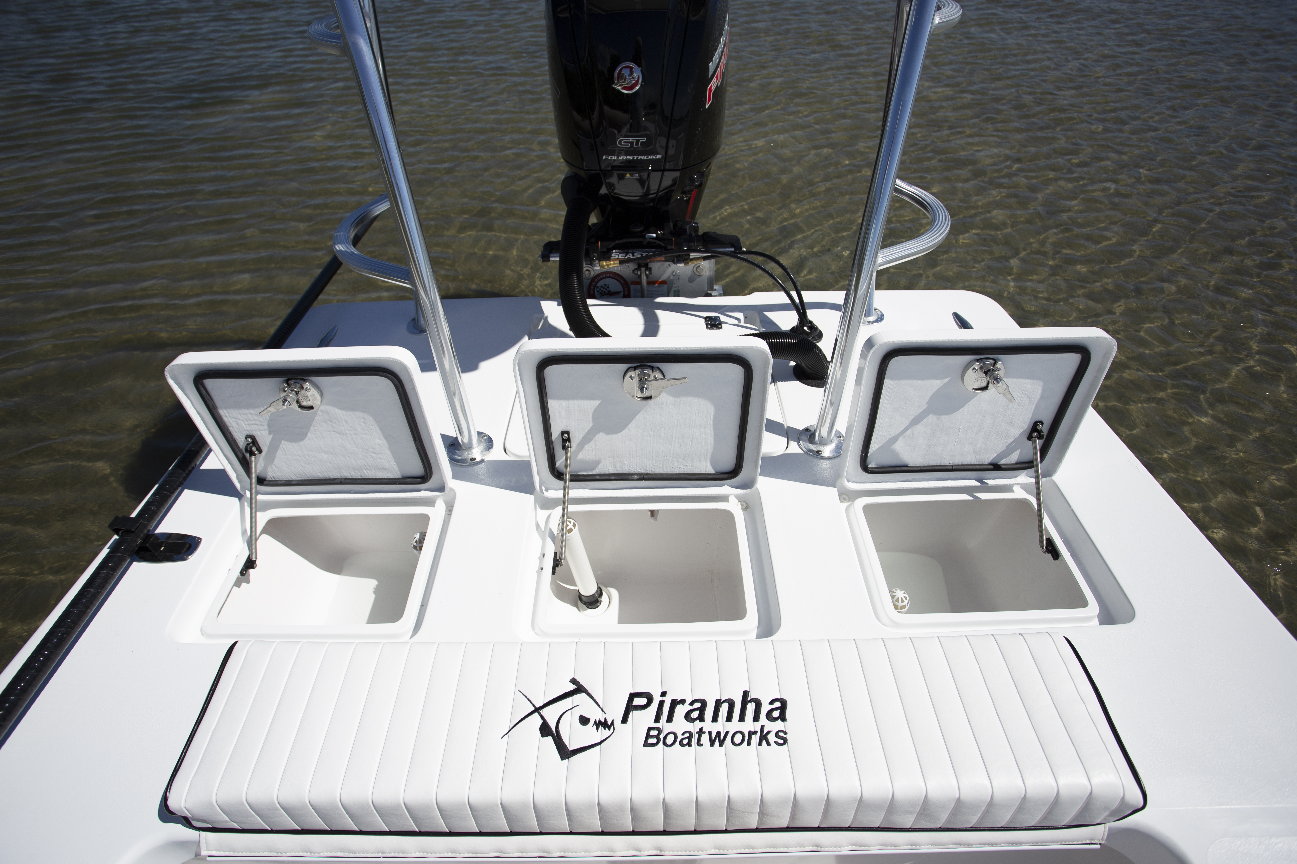 Boat Review - Piranha Magro 180