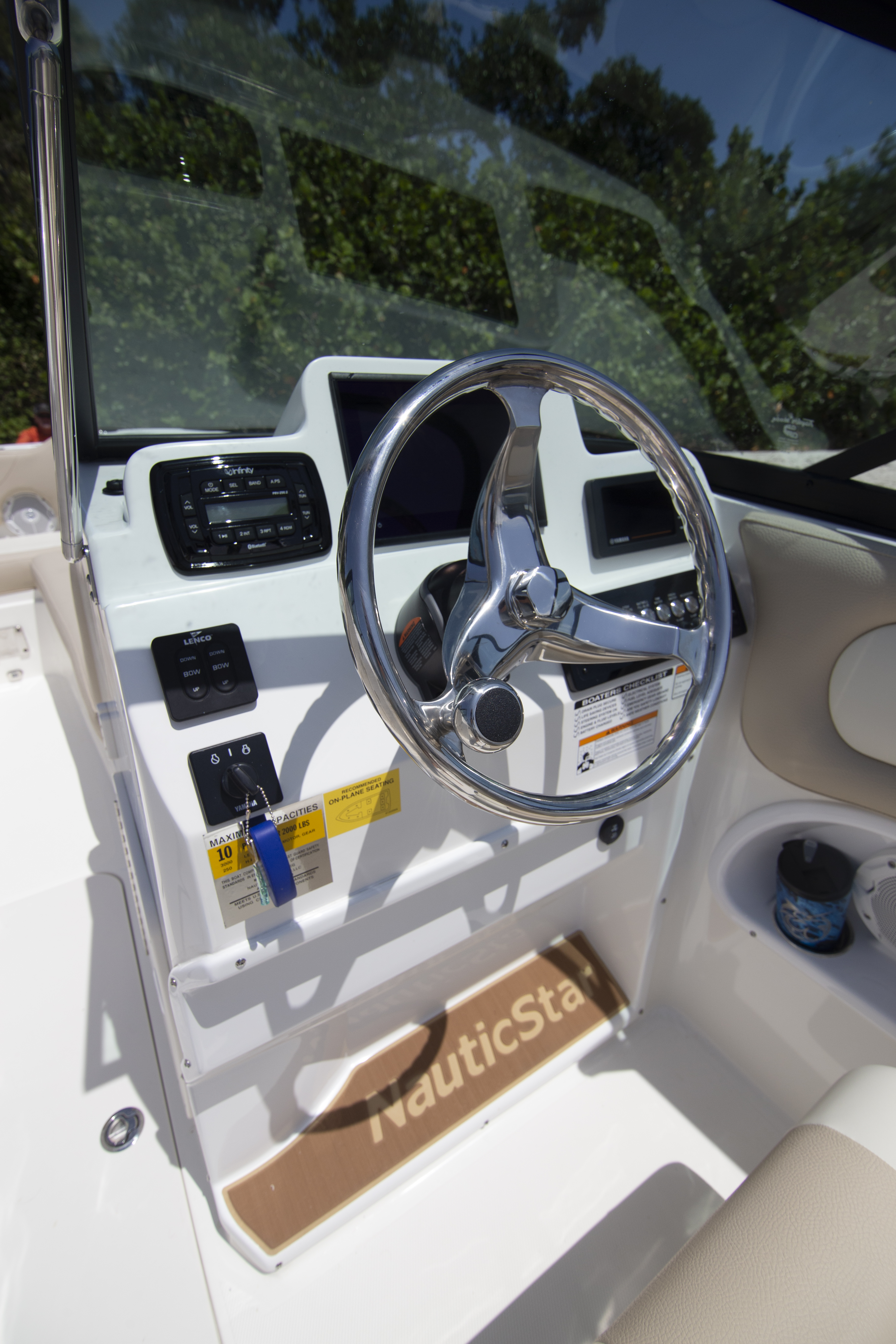 Boat Review - NauticStar 2302 LDC