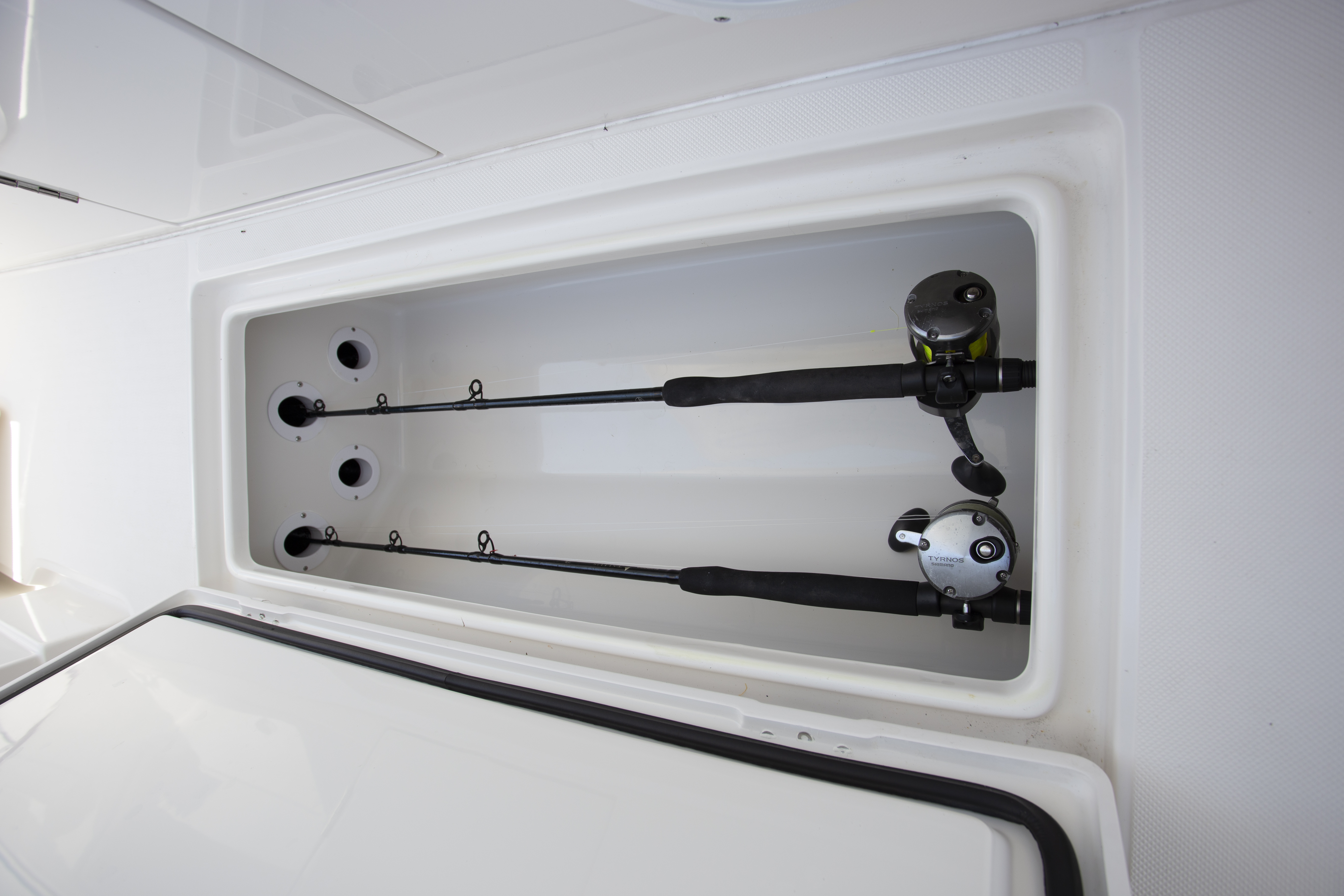 Boat Review - Jupiter 34 HFS