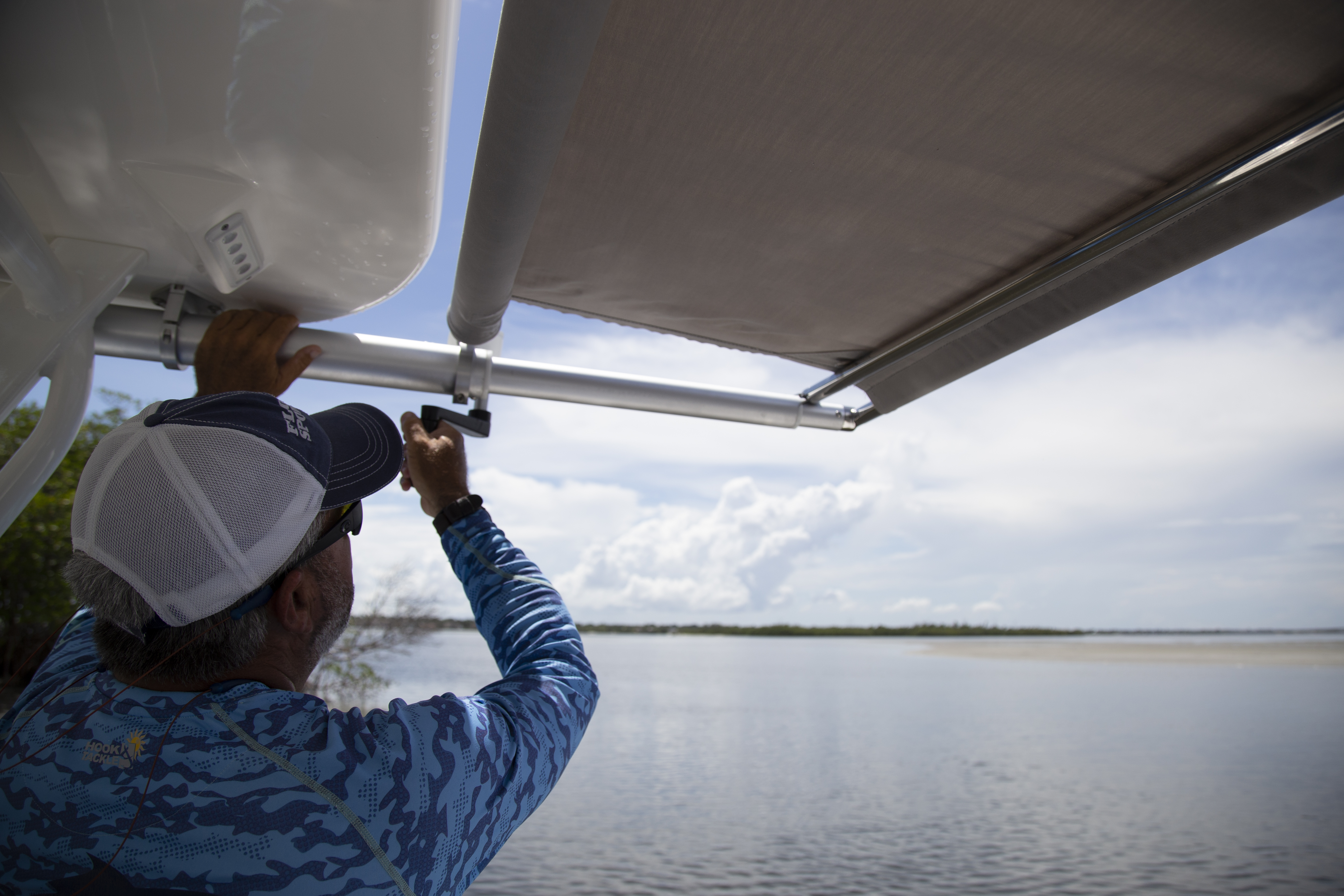 Boat Review - World Cat 280 DC-X