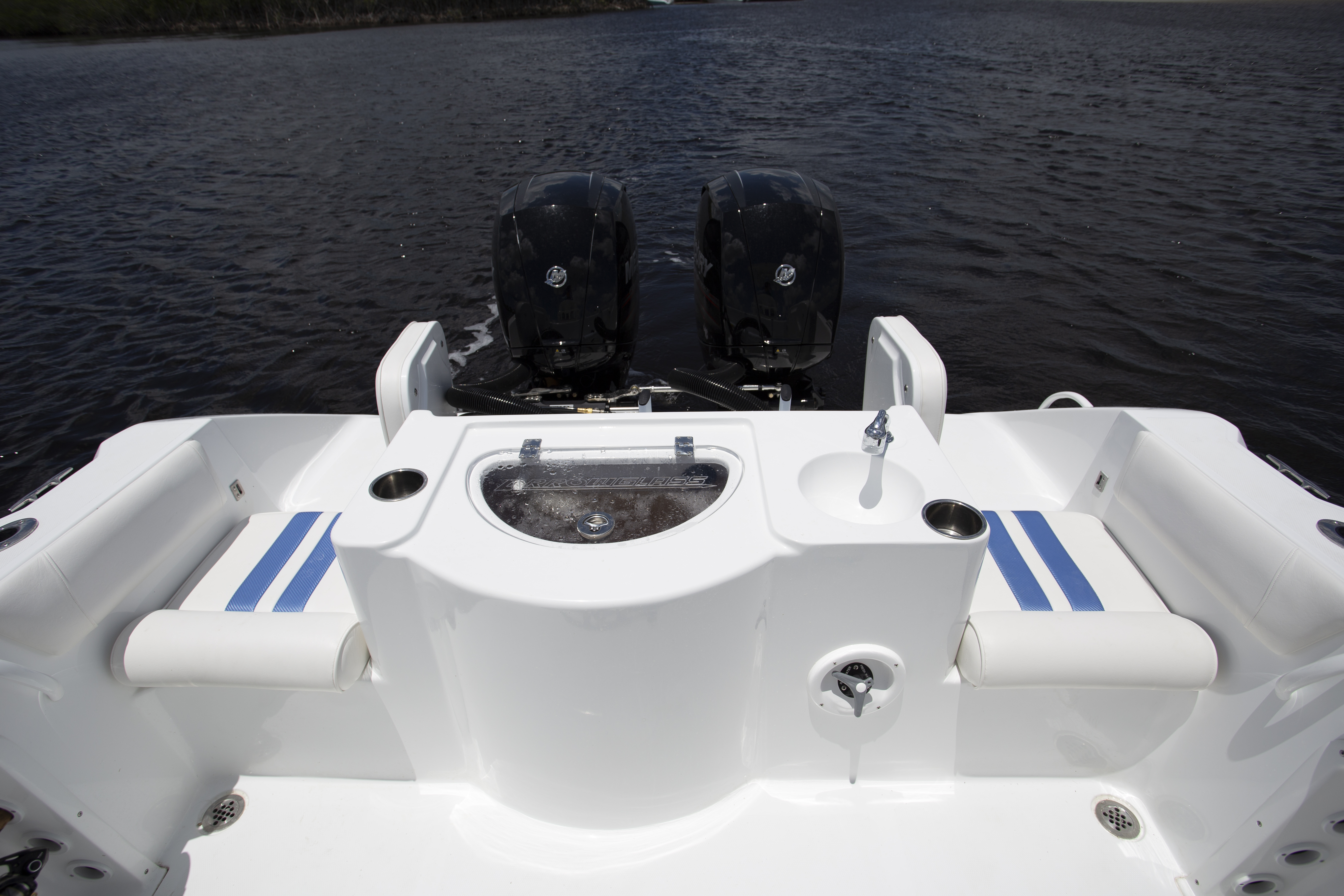 Boat Review - Arrowglass 248CC