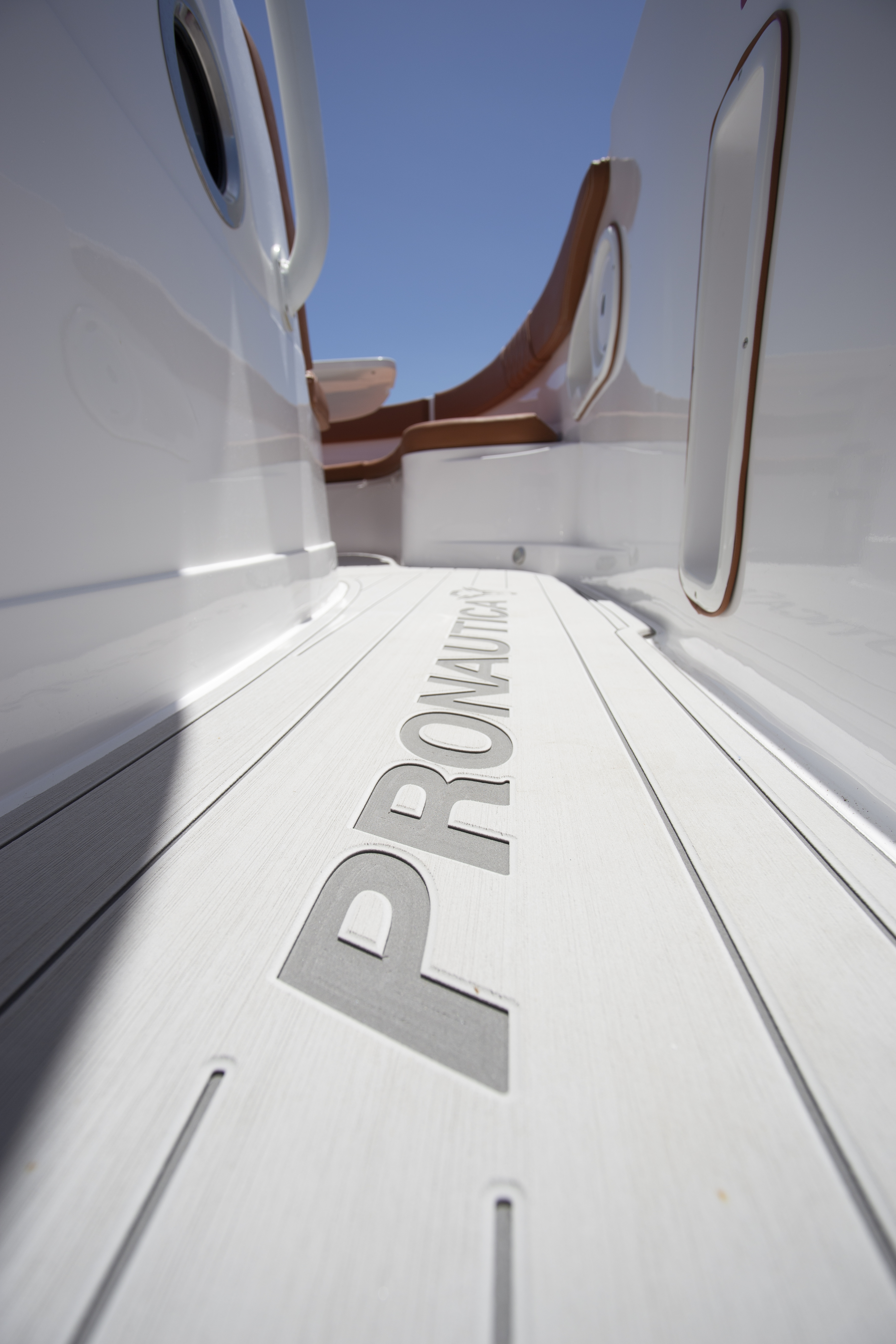 Boat Review - Pronautica 29 Open