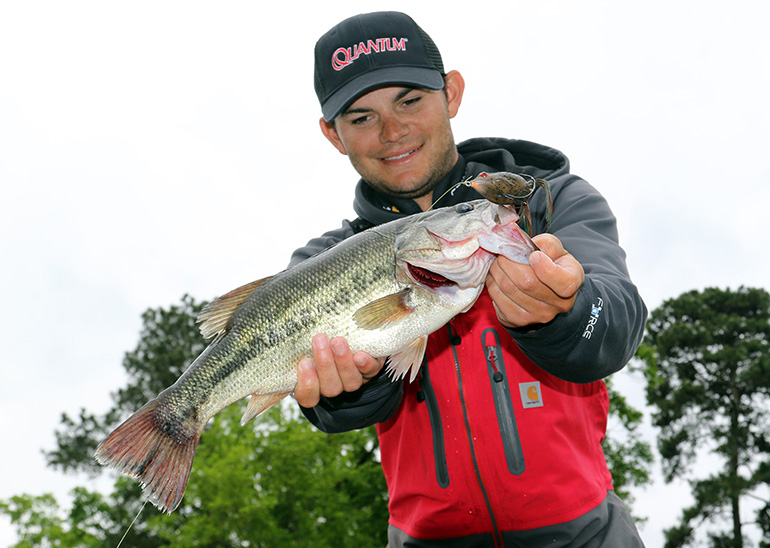 How to Catch Big Spawning Bass: 5 Tips to Get the Bite - Florida