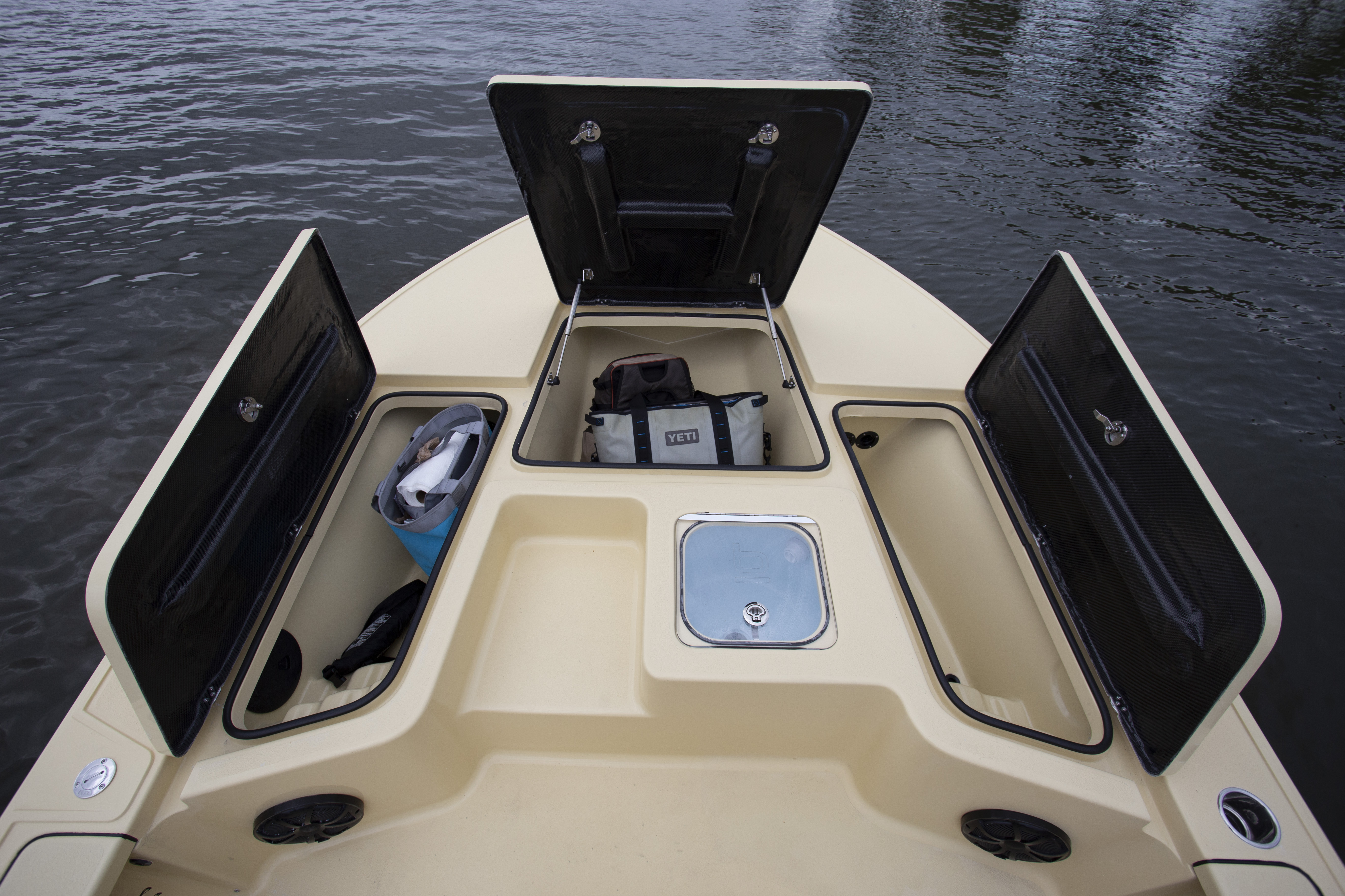 Boat Review - Bonefish Hilltide 22