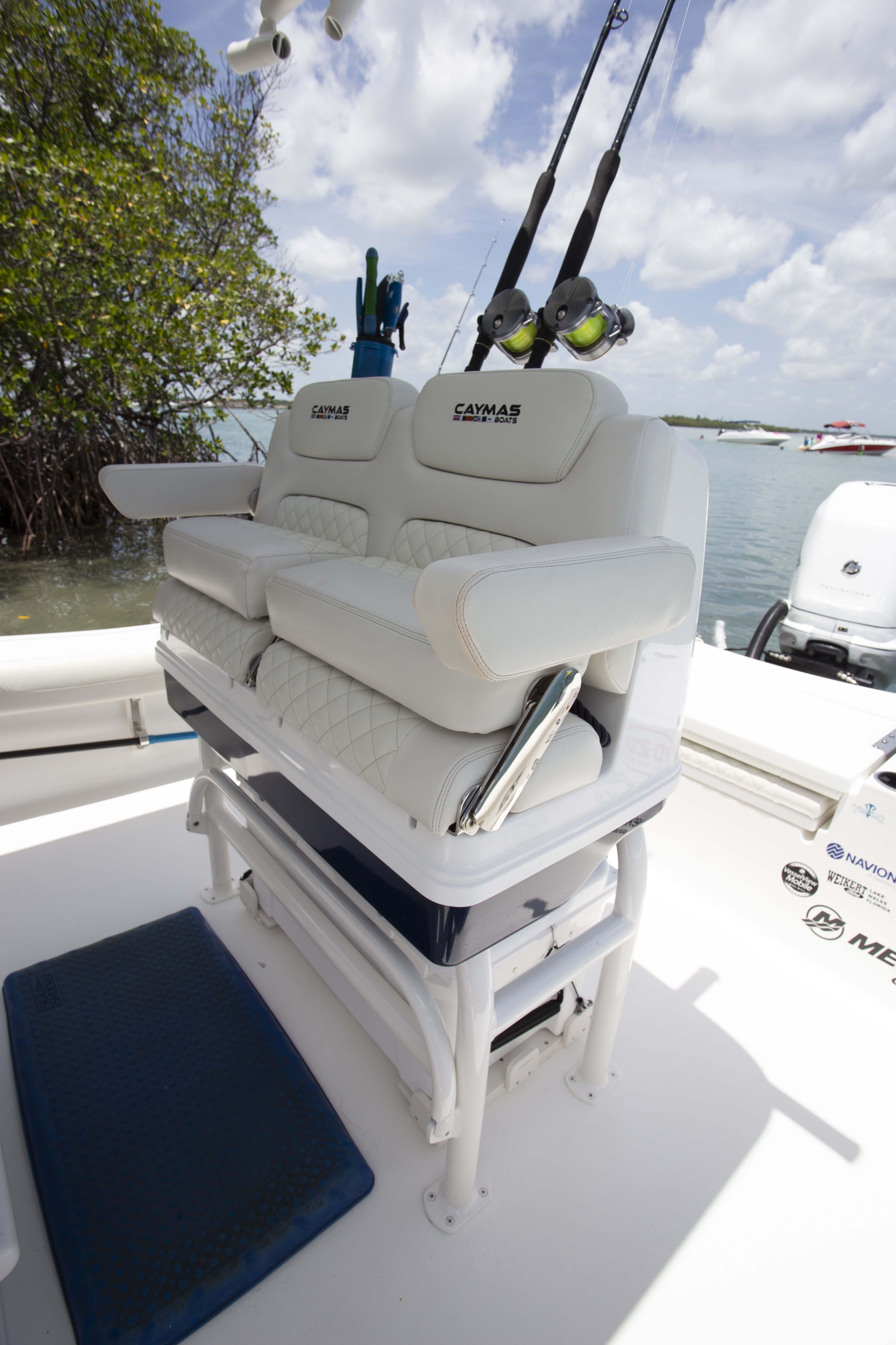 Boat Review - Caymas 26HB