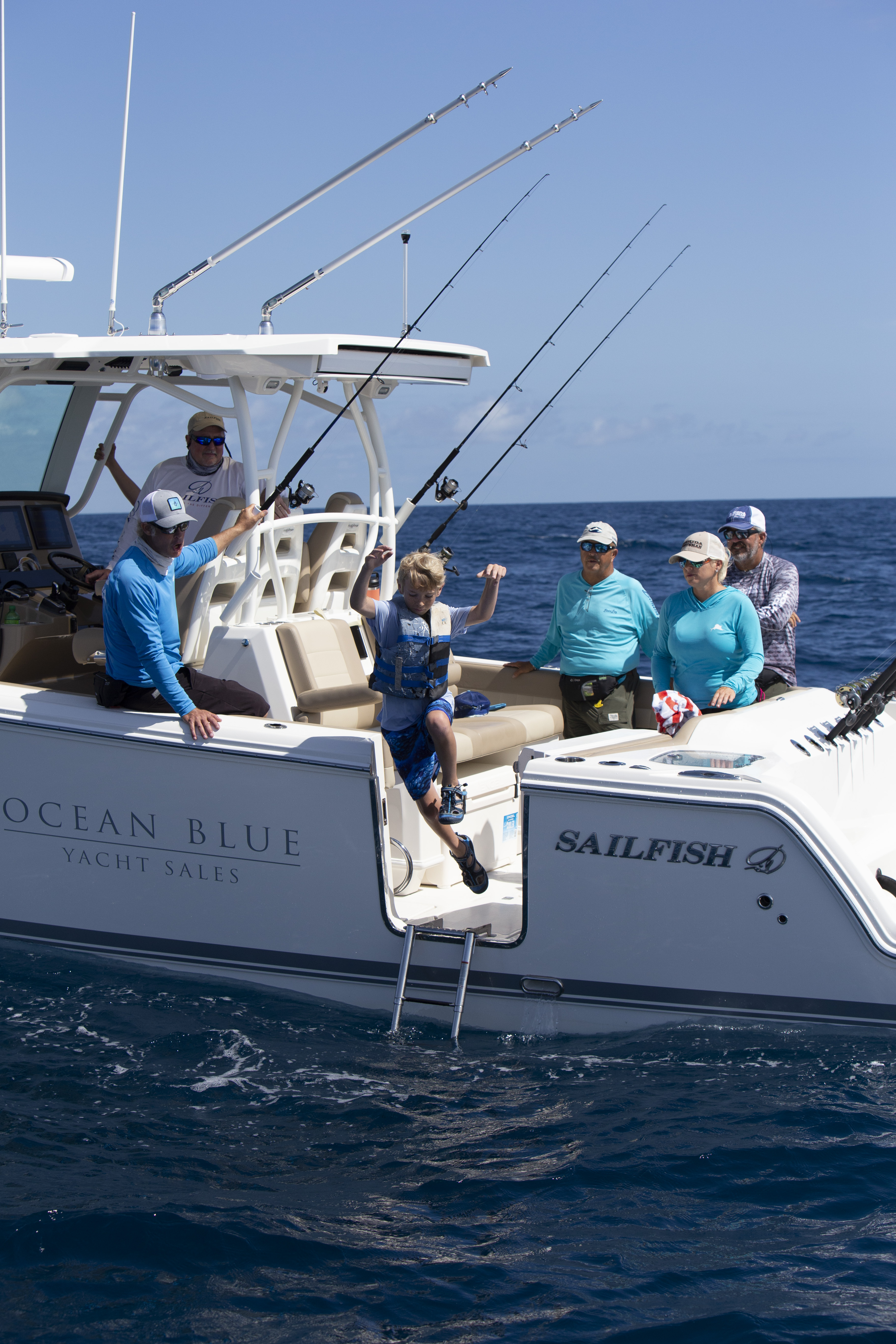 Boat Review - Sailfish 360 CC Elite