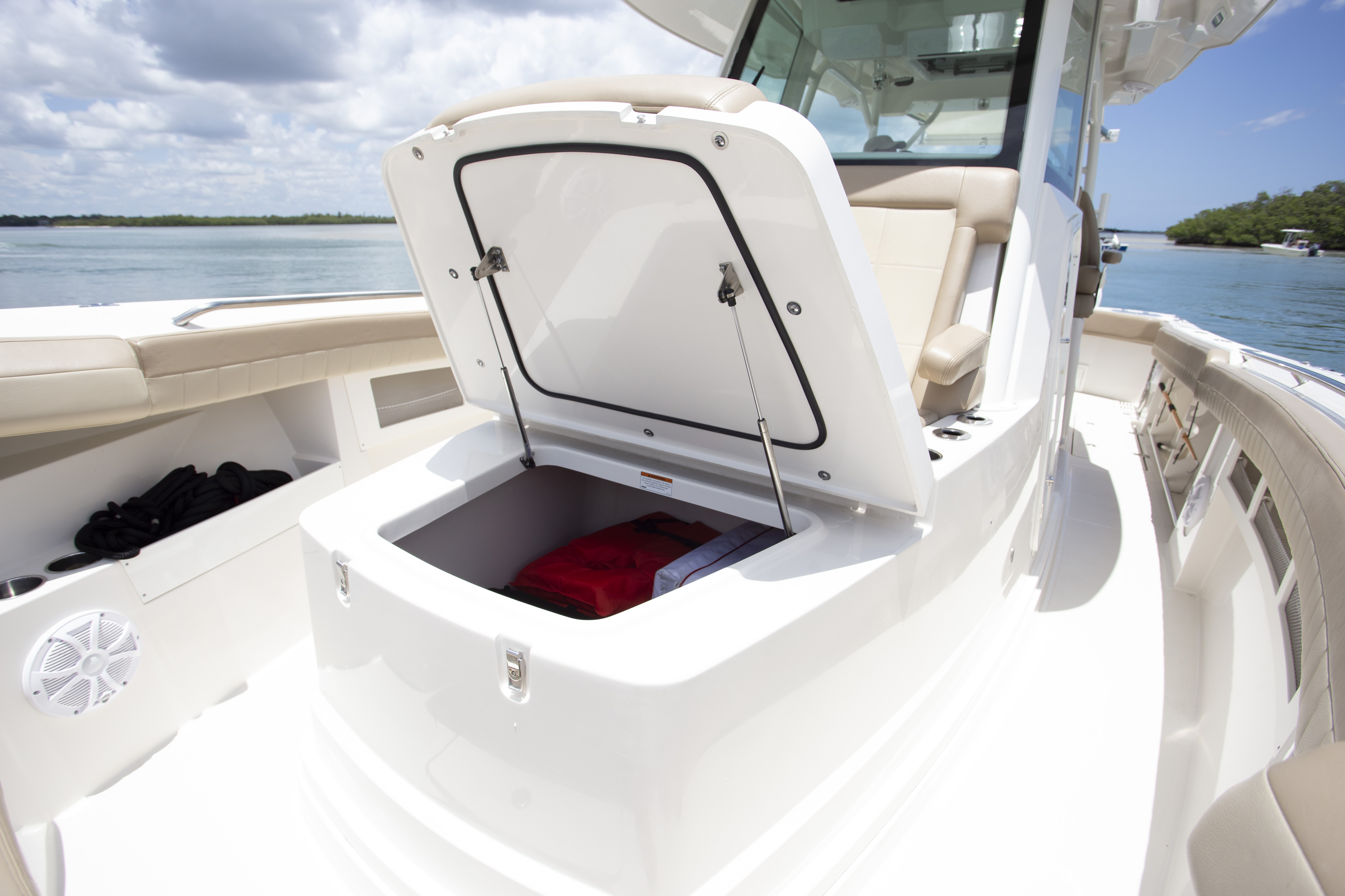 Boat Review - Sailfish 360 CC Elite