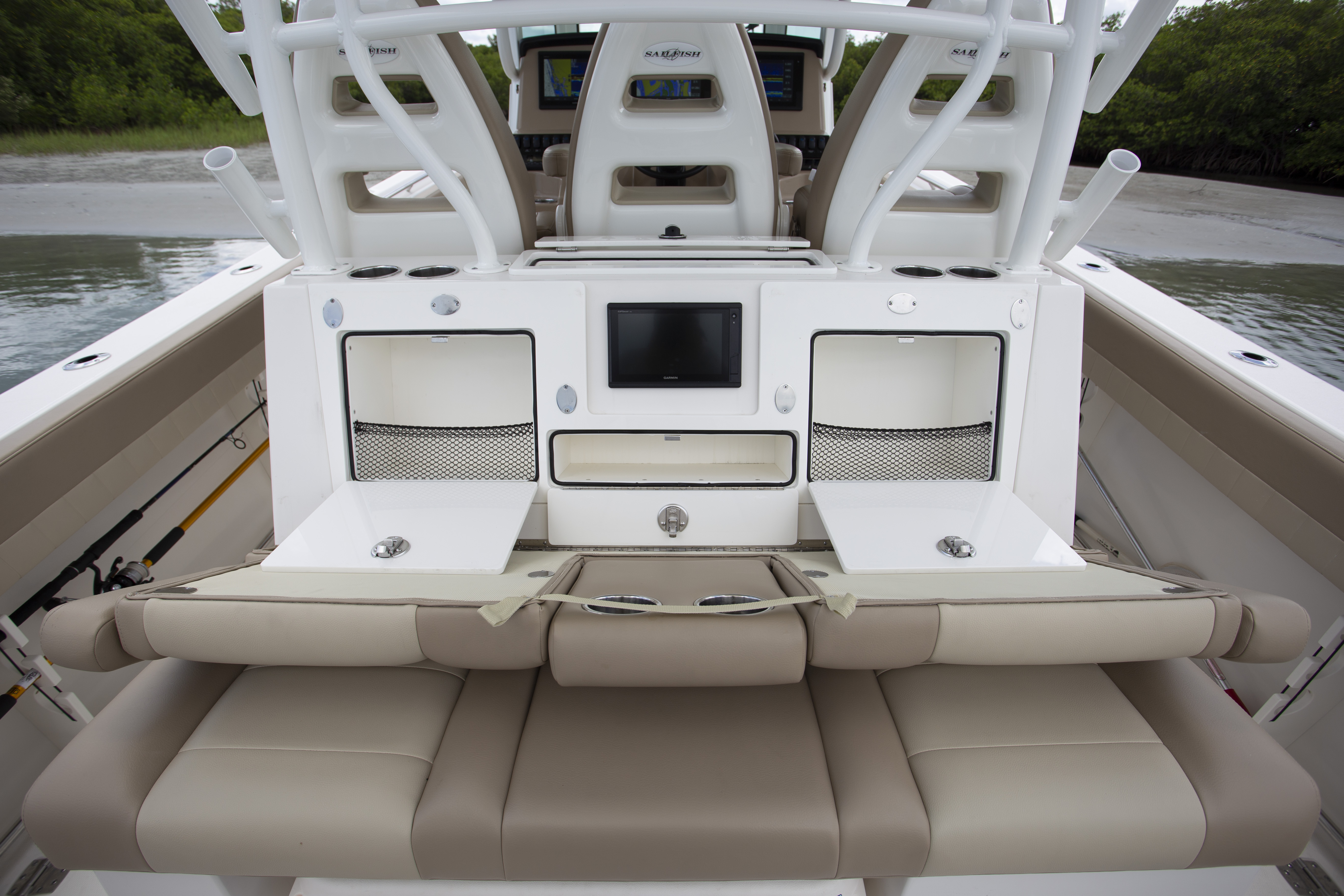 Boat Review - Sailfish 360 CC Elite