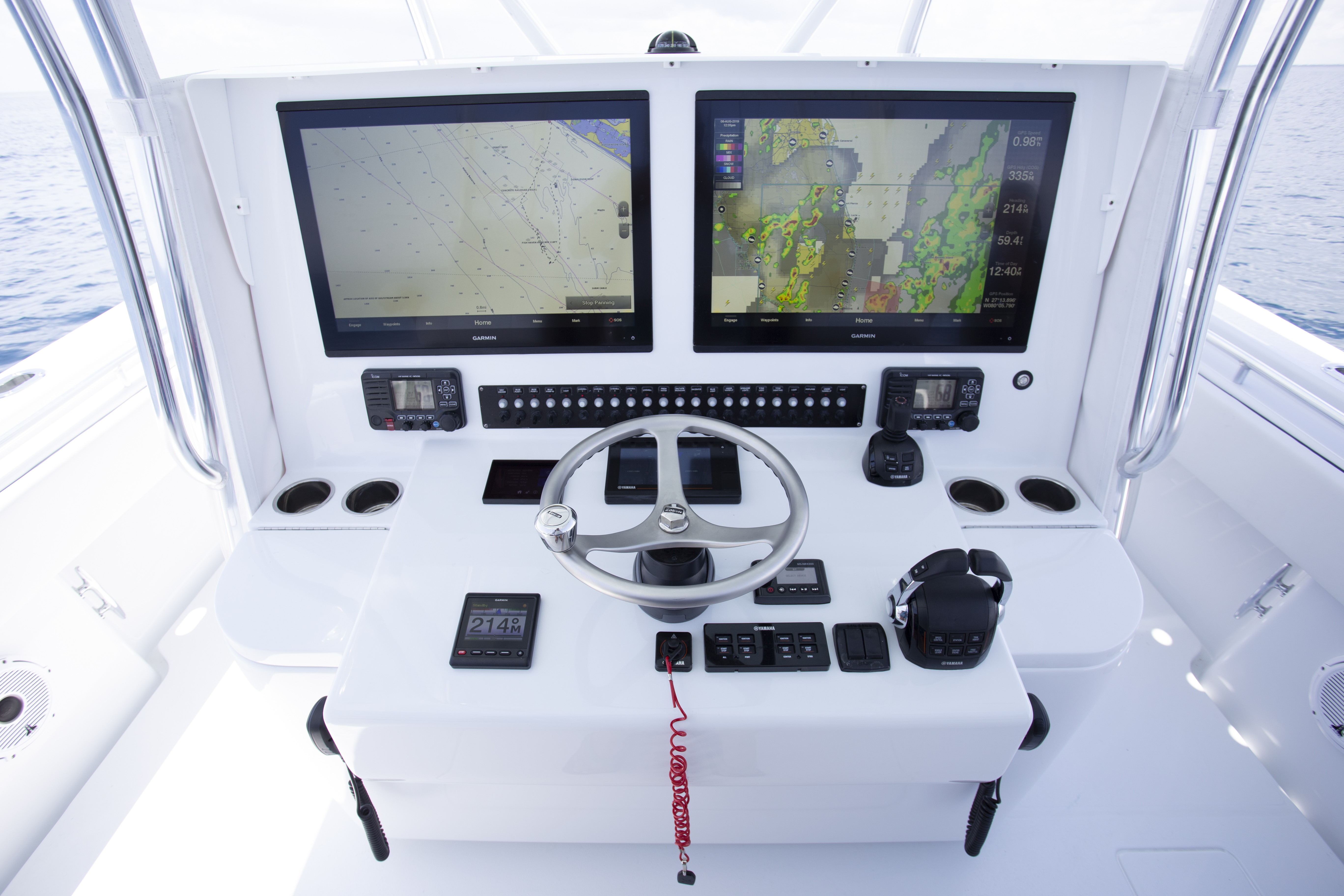 Boat Review - Contender 44ST