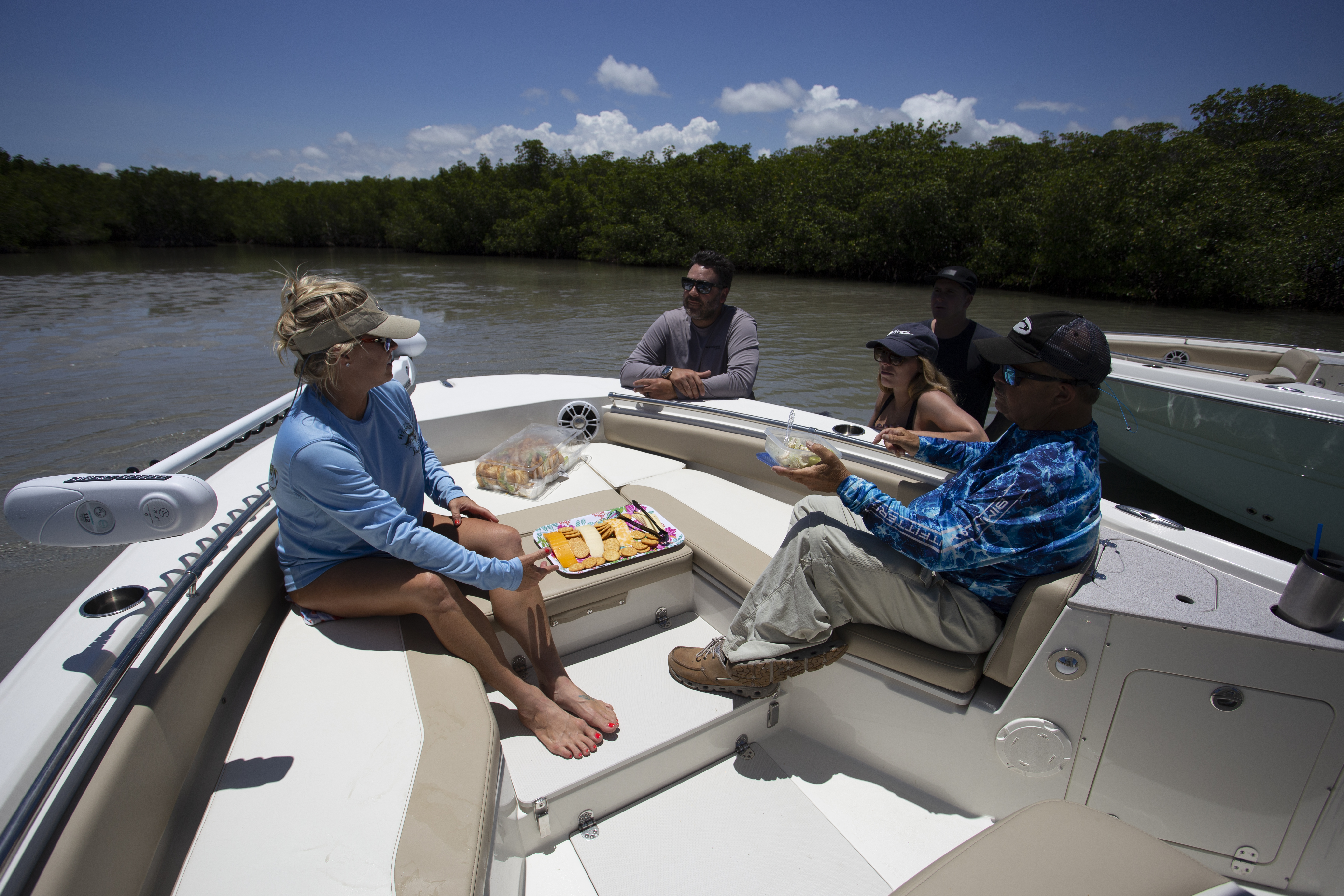 Boat Review - Stingray 236CC Deck Hybrid