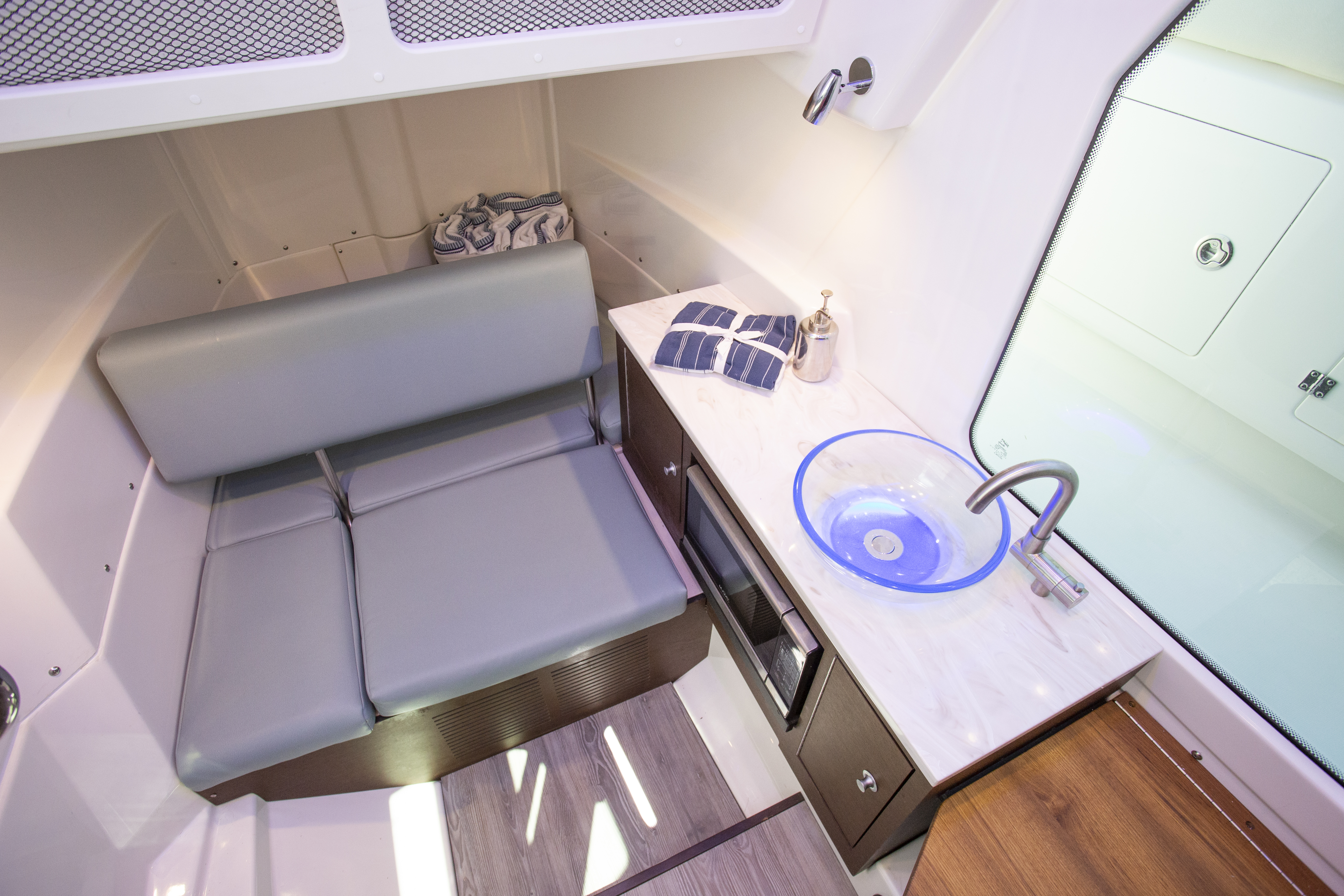 Boat Review - Solace 345