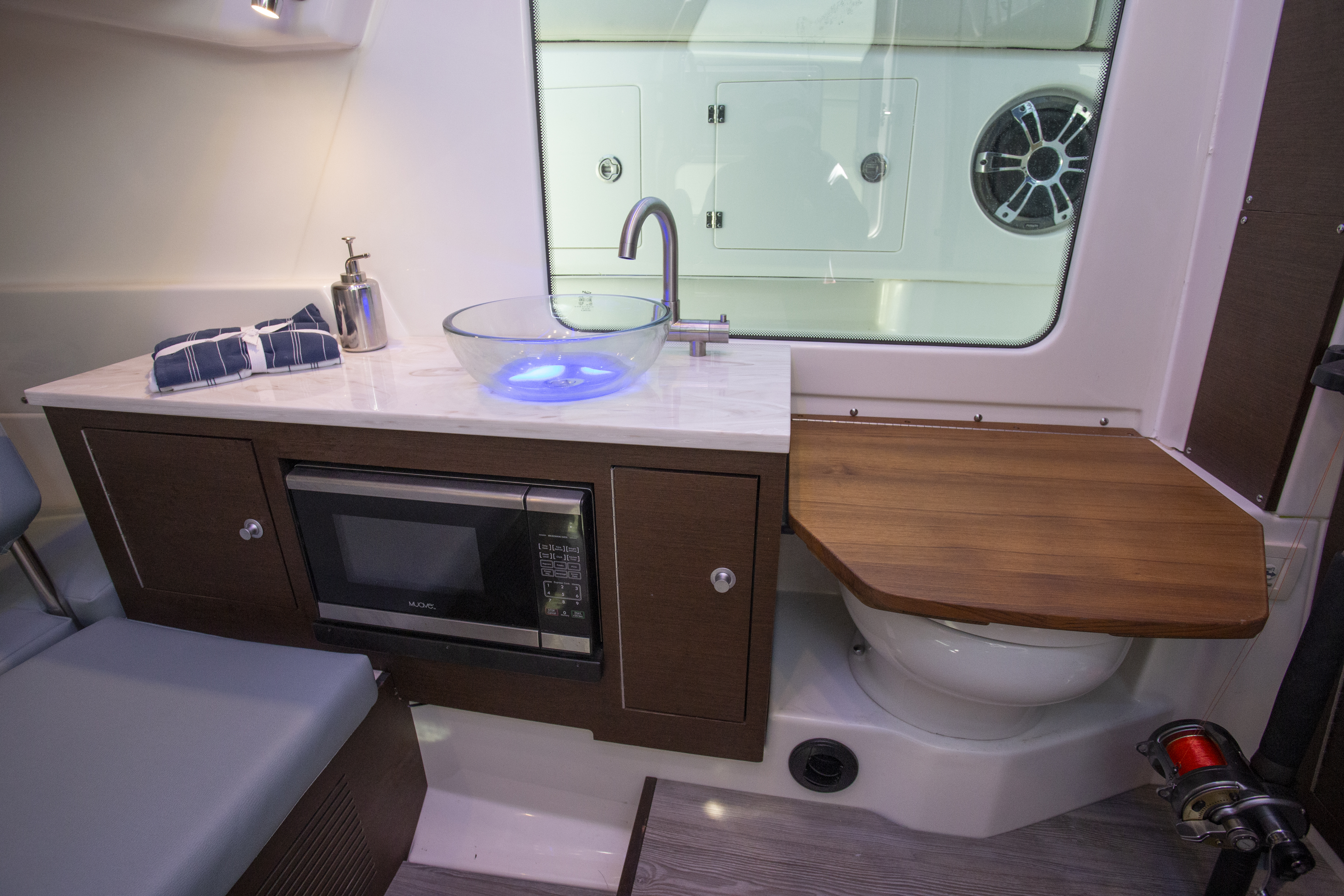 Boat Review - Solace 345