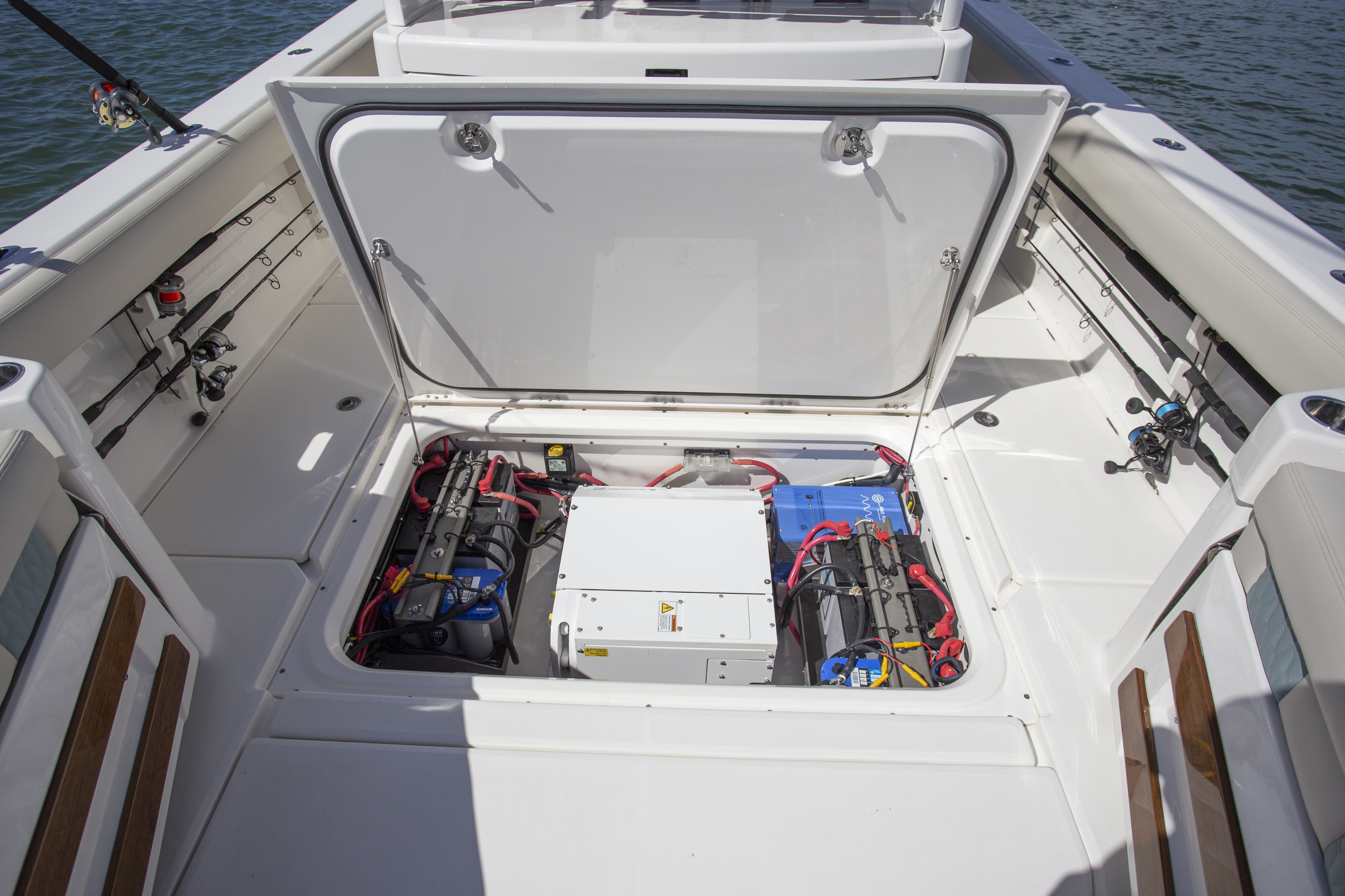 Boat Review - Solace 345