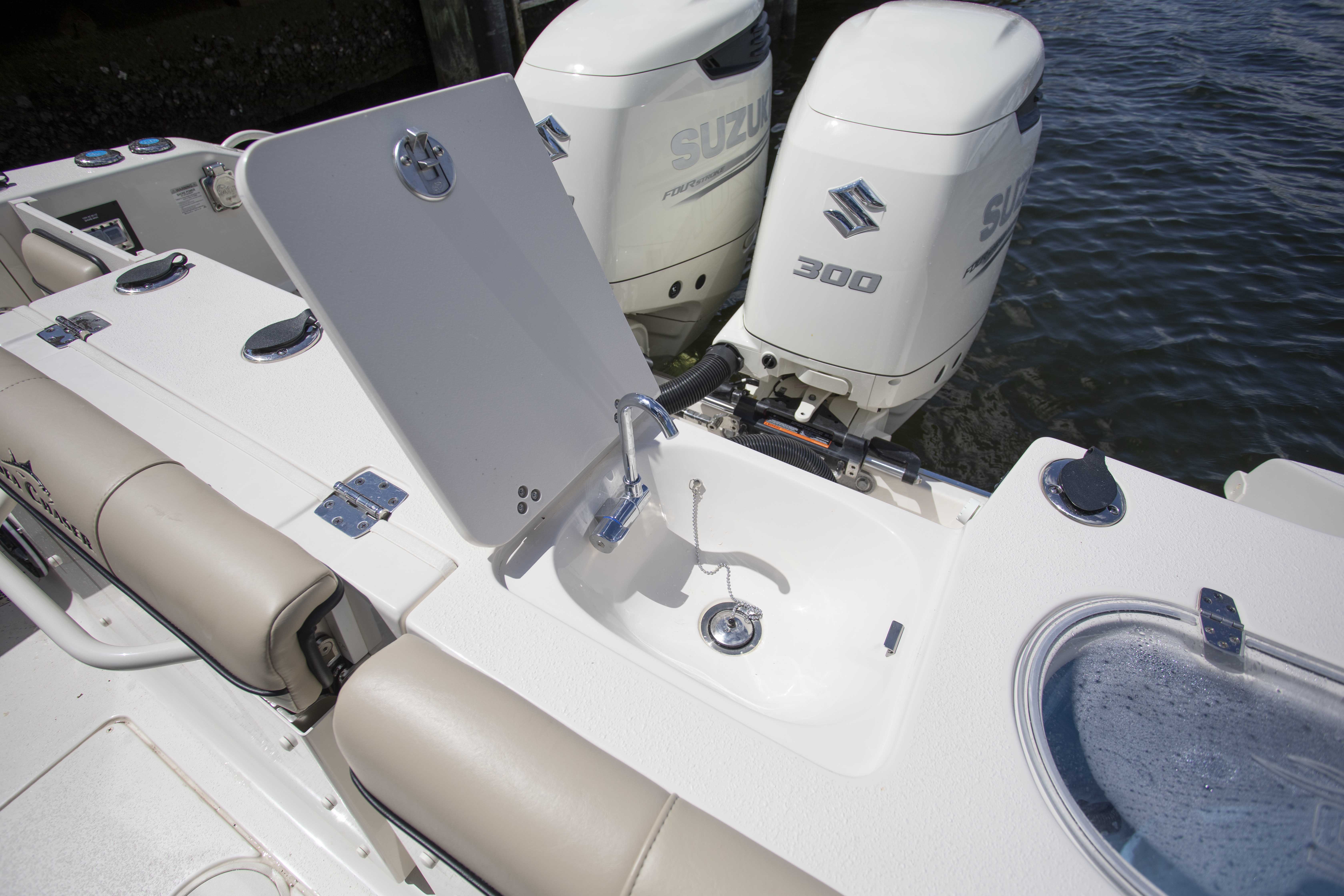 Boat Review - Sea Chaser 27 HFC DC