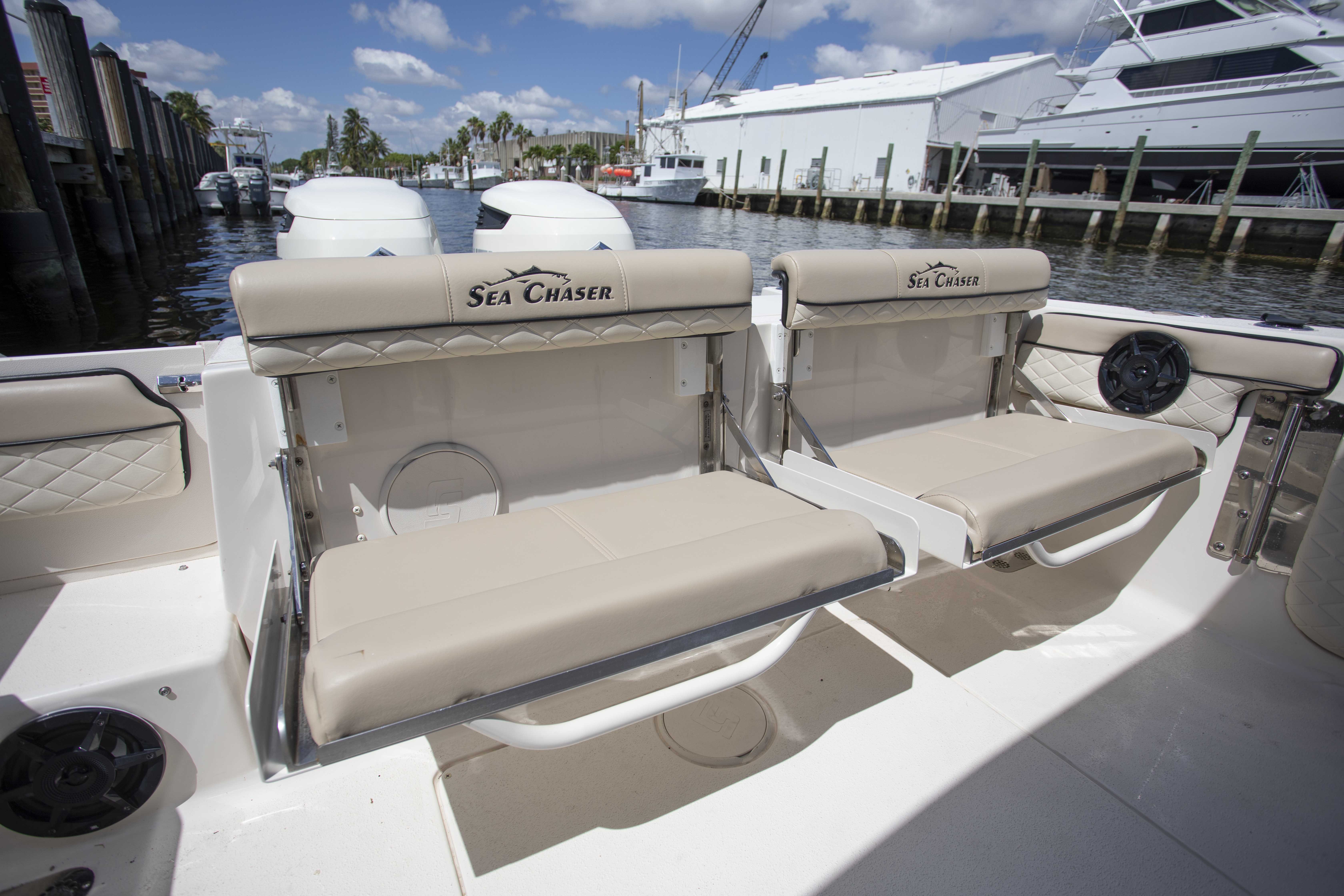 Boat Review - Sea Chaser 27 HFC DC