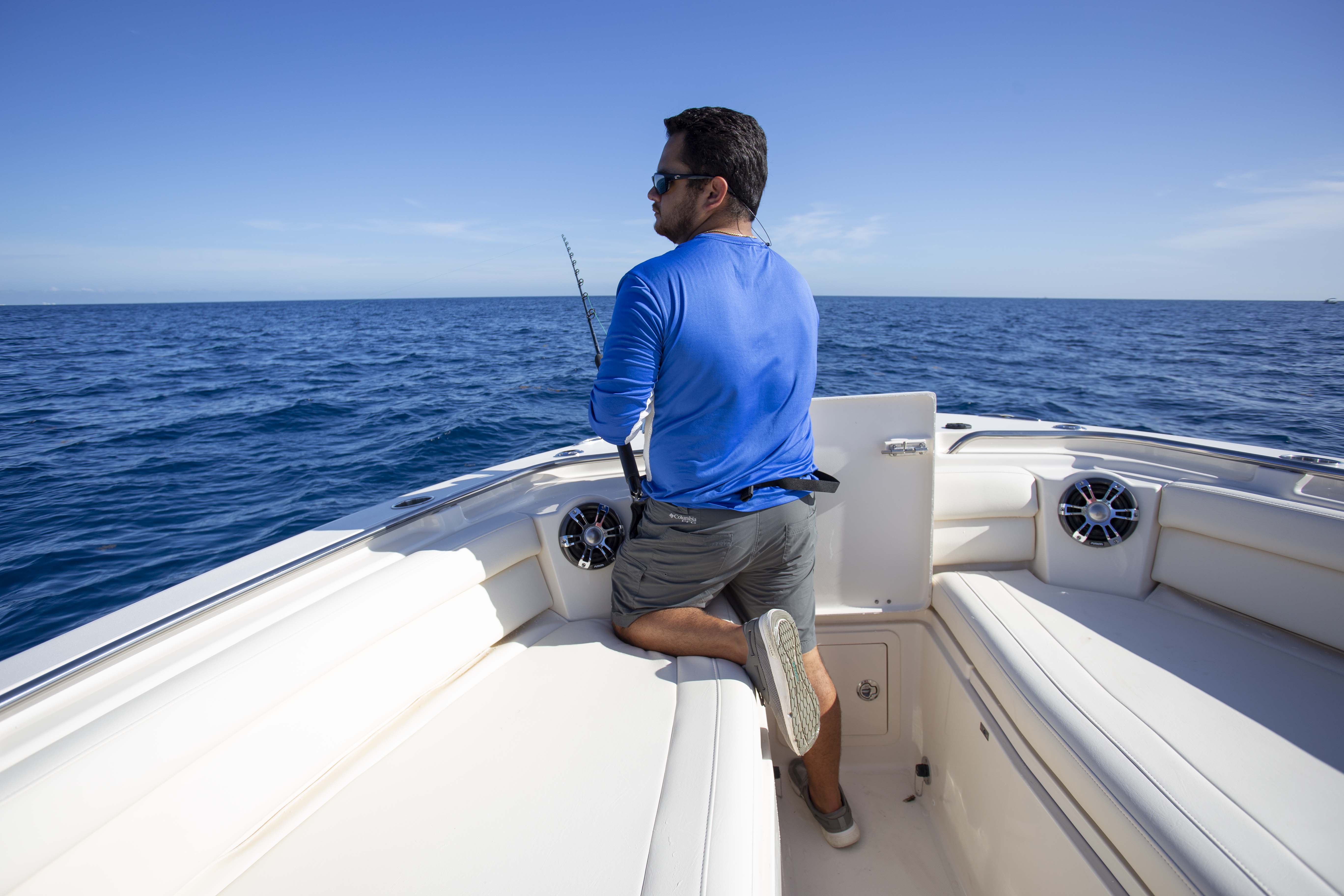 Boat Review - Grady White Canyon 326