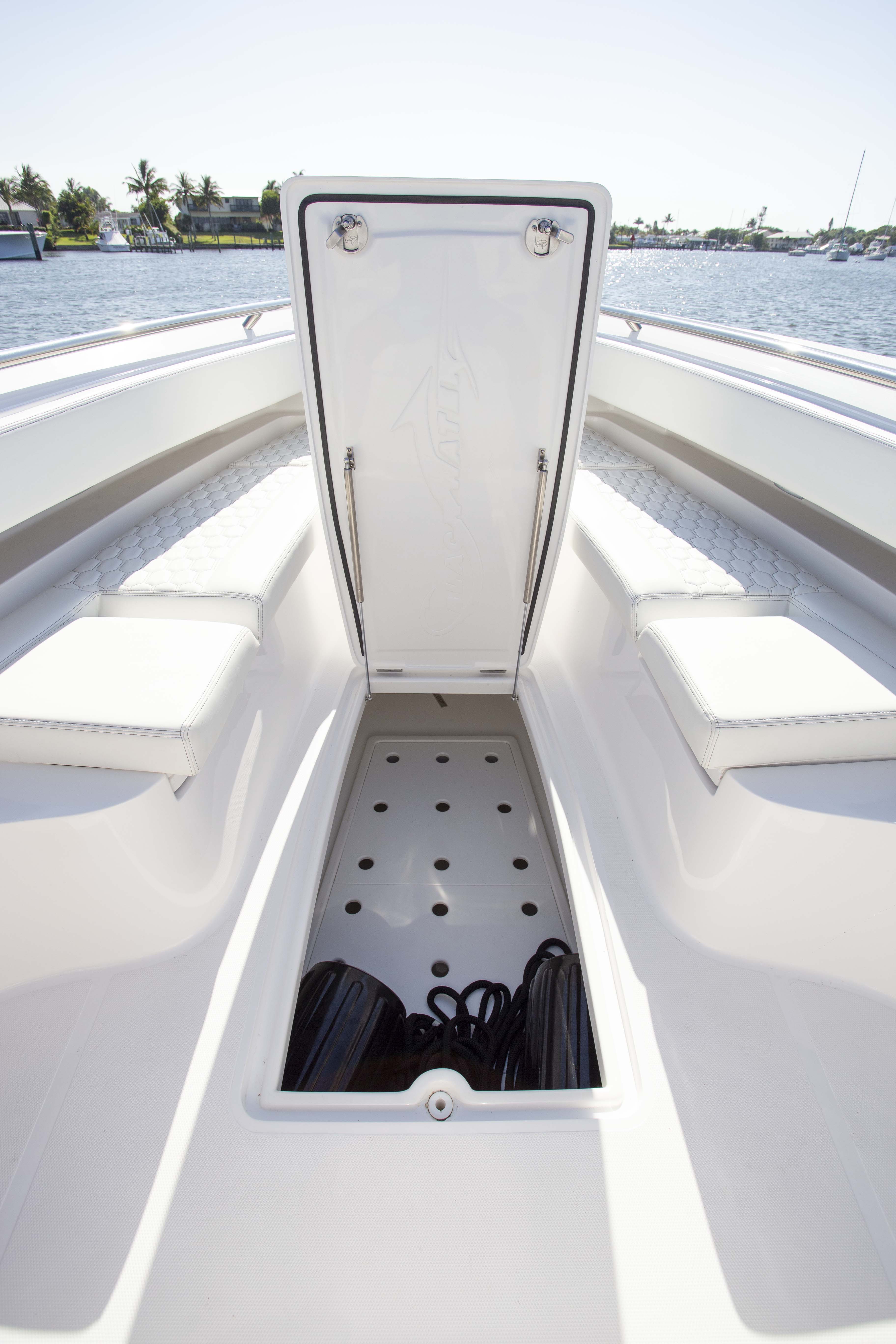 Boat Review - Blackwater 43 Sportfish TE
