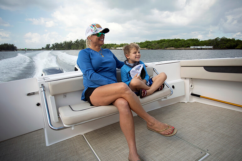 Boat Review -  Stamas 370 Aegean