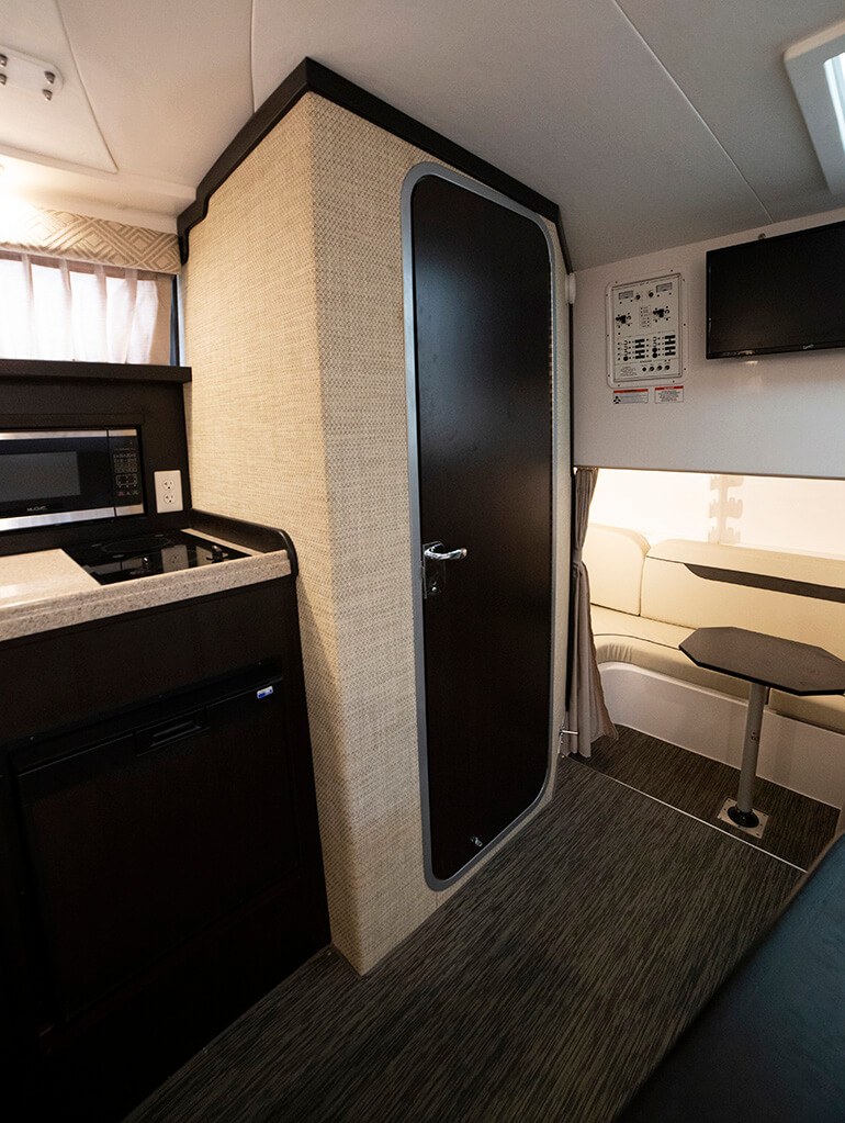 Boat Review -  Stamas 370 Aegean