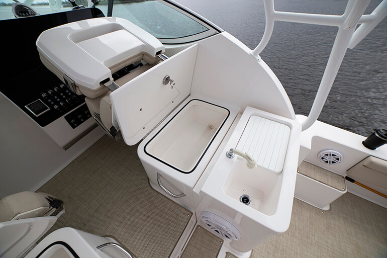 Boat Review -  Stamas 370 Aegean