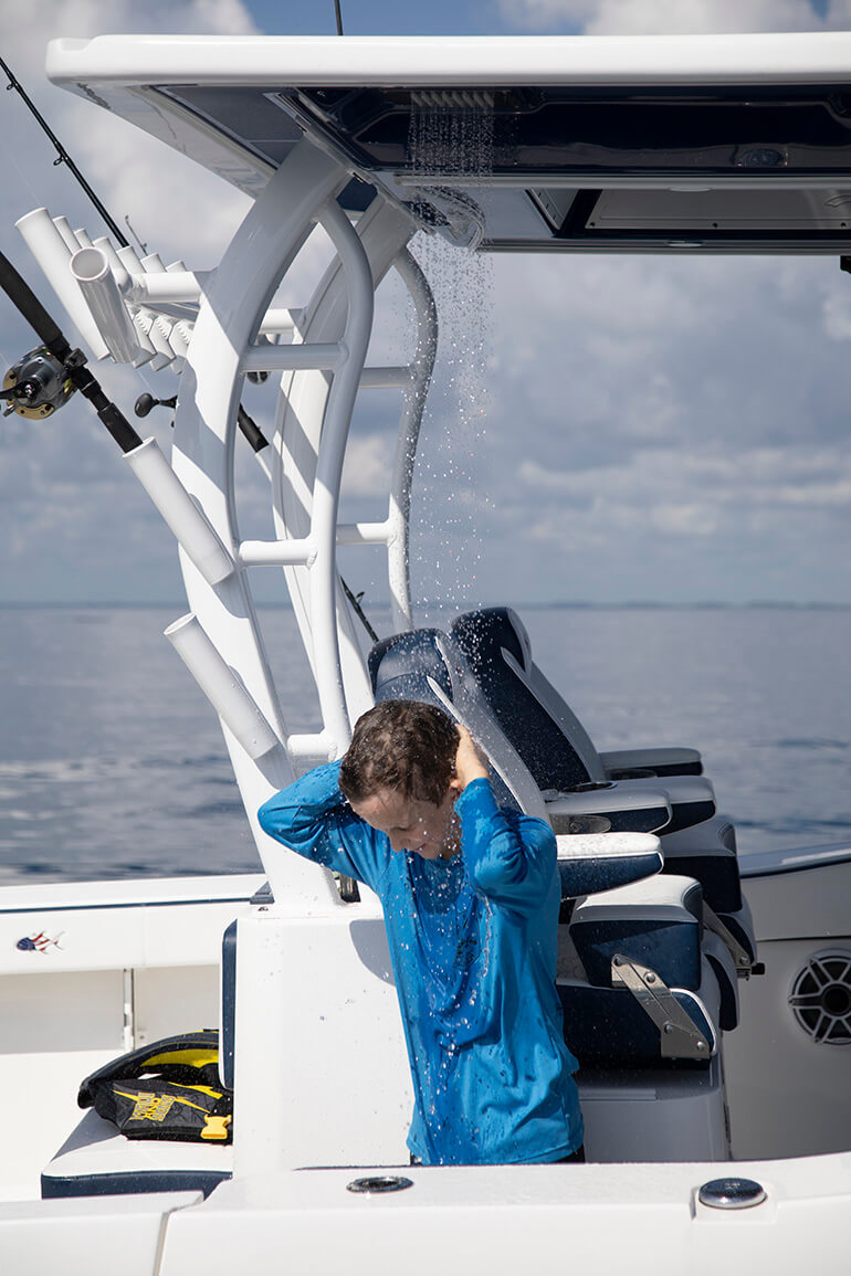 Crevalle 33 CSF Boat Review