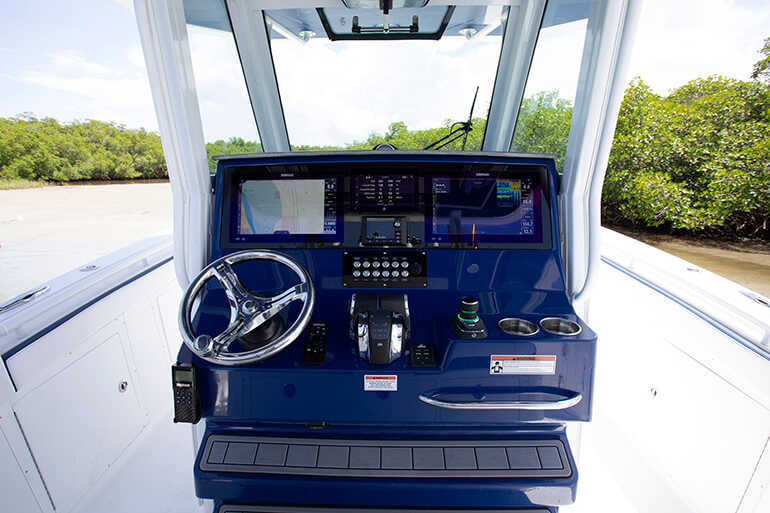 Crevalle 33 CSF Boat Review