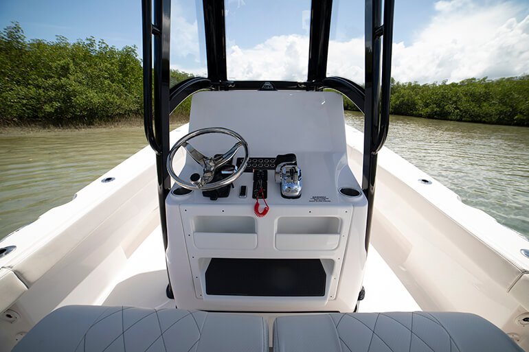 Blue Wave 2800 Makaira Boat Review - Florida Sportsman