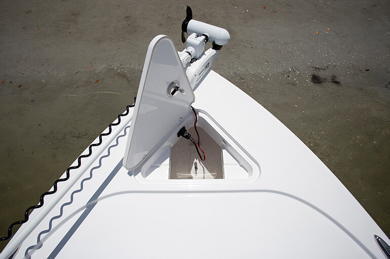 Blazer Bay 2700 Hybrid Bay Boat Review