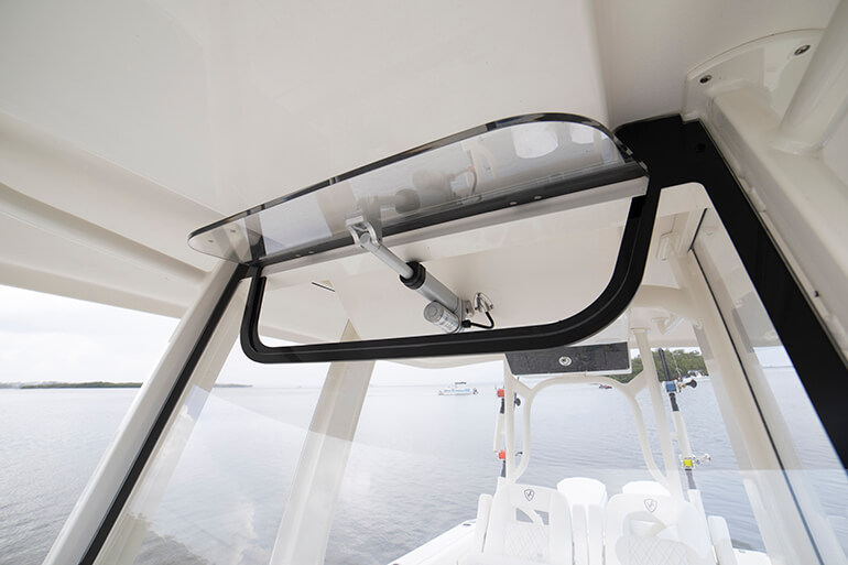 Century 2900 CC Boat Review