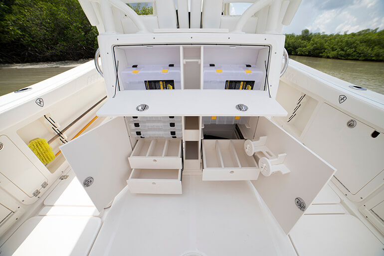 Century 2900 CC Boat Review