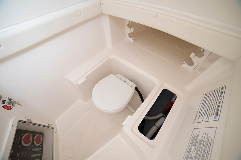 Century 2900 CC Boat Review