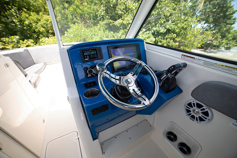 Stingray 269 DC Boat Review