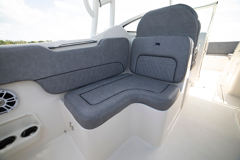 Stingray 269 DC Boat Review