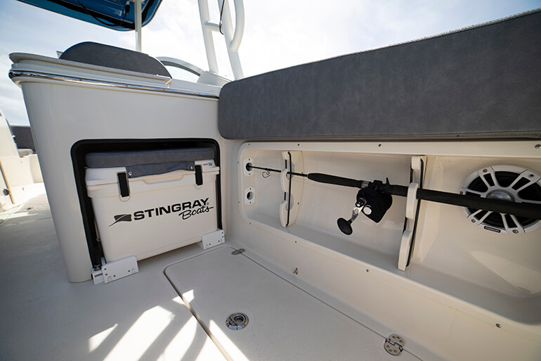 Stingray 269 DC Boat Review