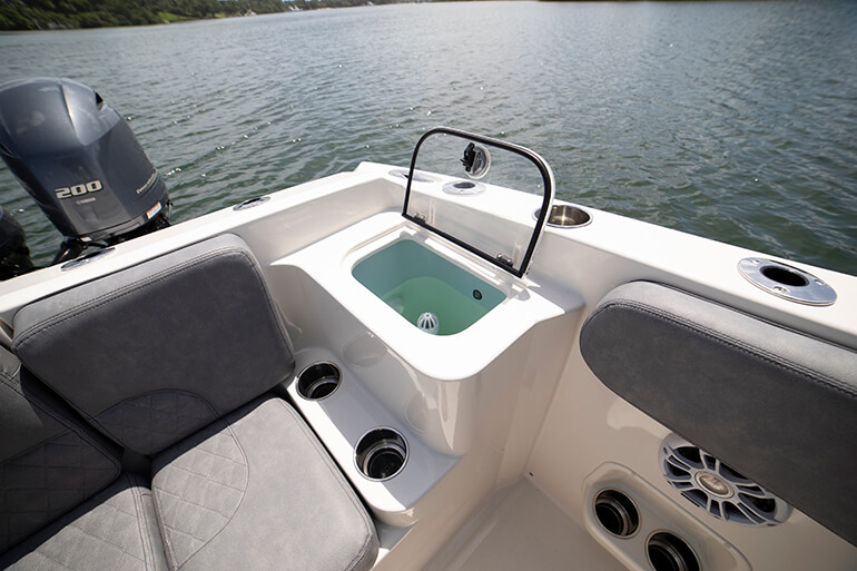 Stingray 269 DC Boat Review