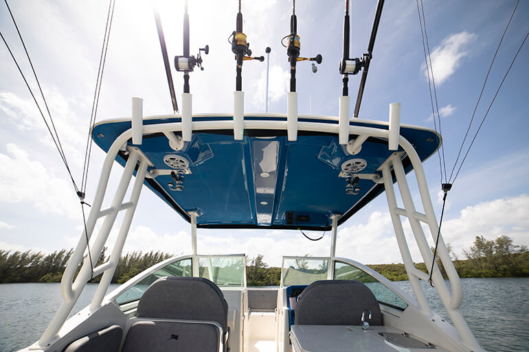 Stingray 269 DC Boat Review
